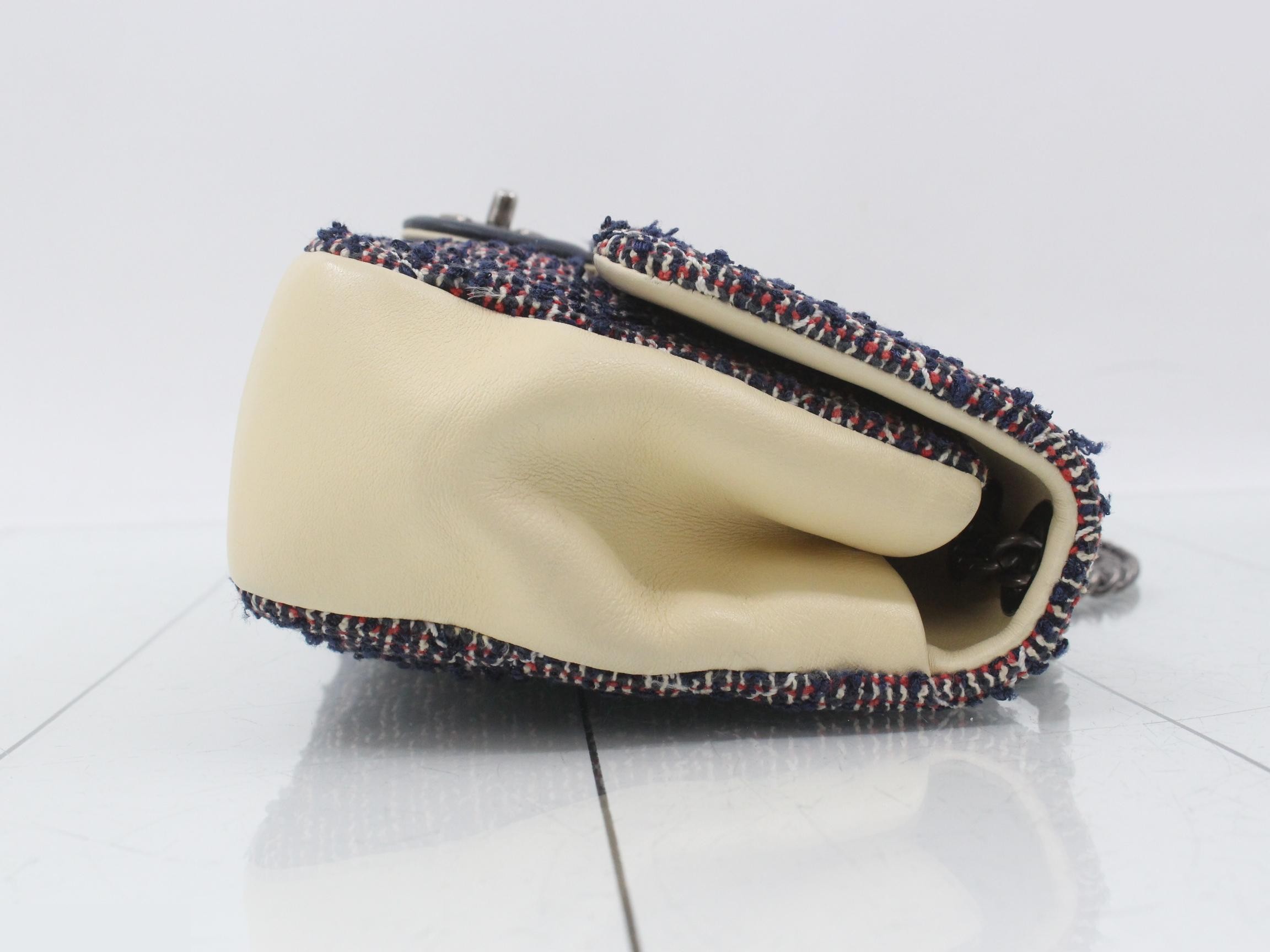Matelassé Tweed — view 3