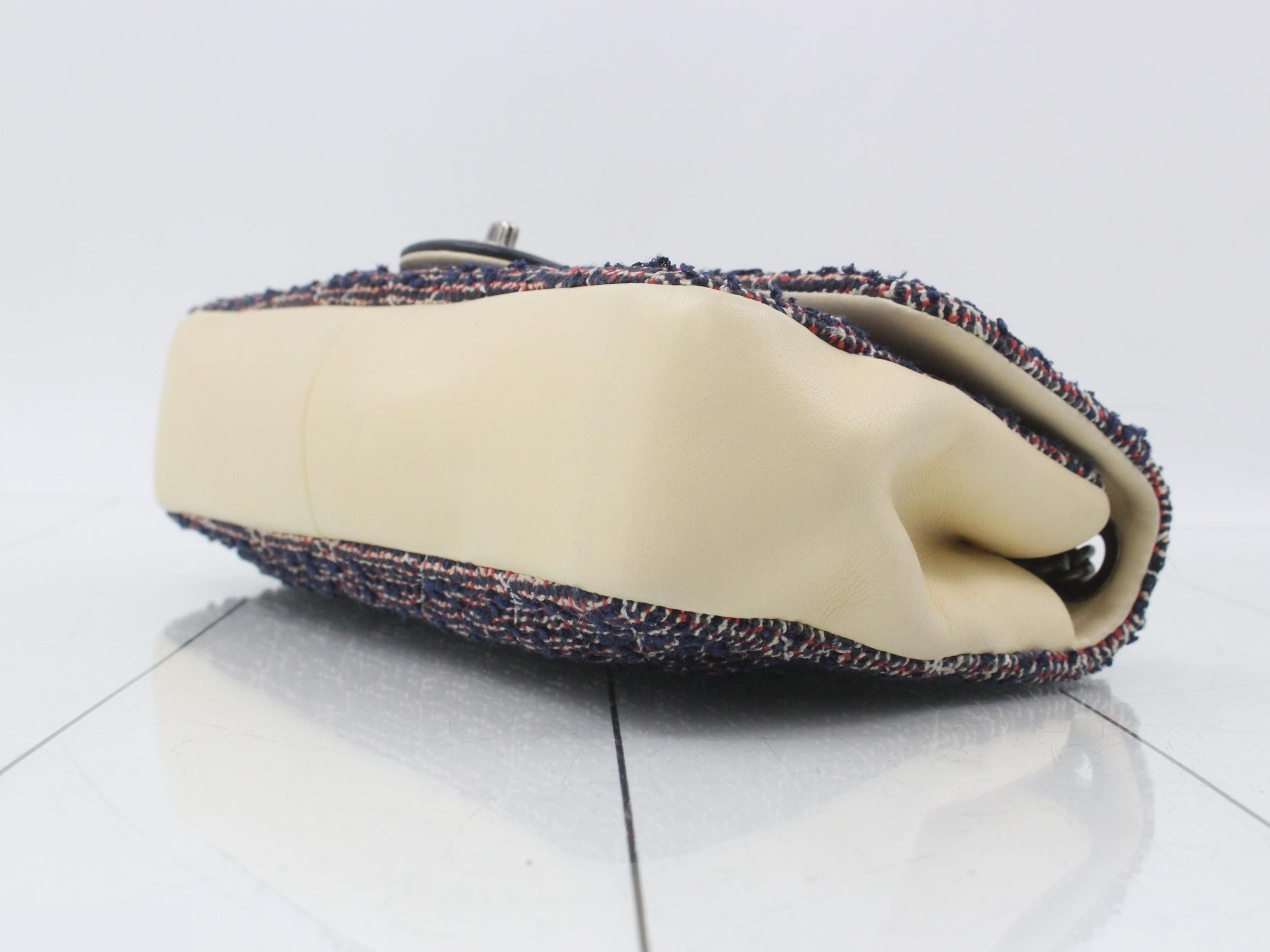 Matelassé Tweed — view 6