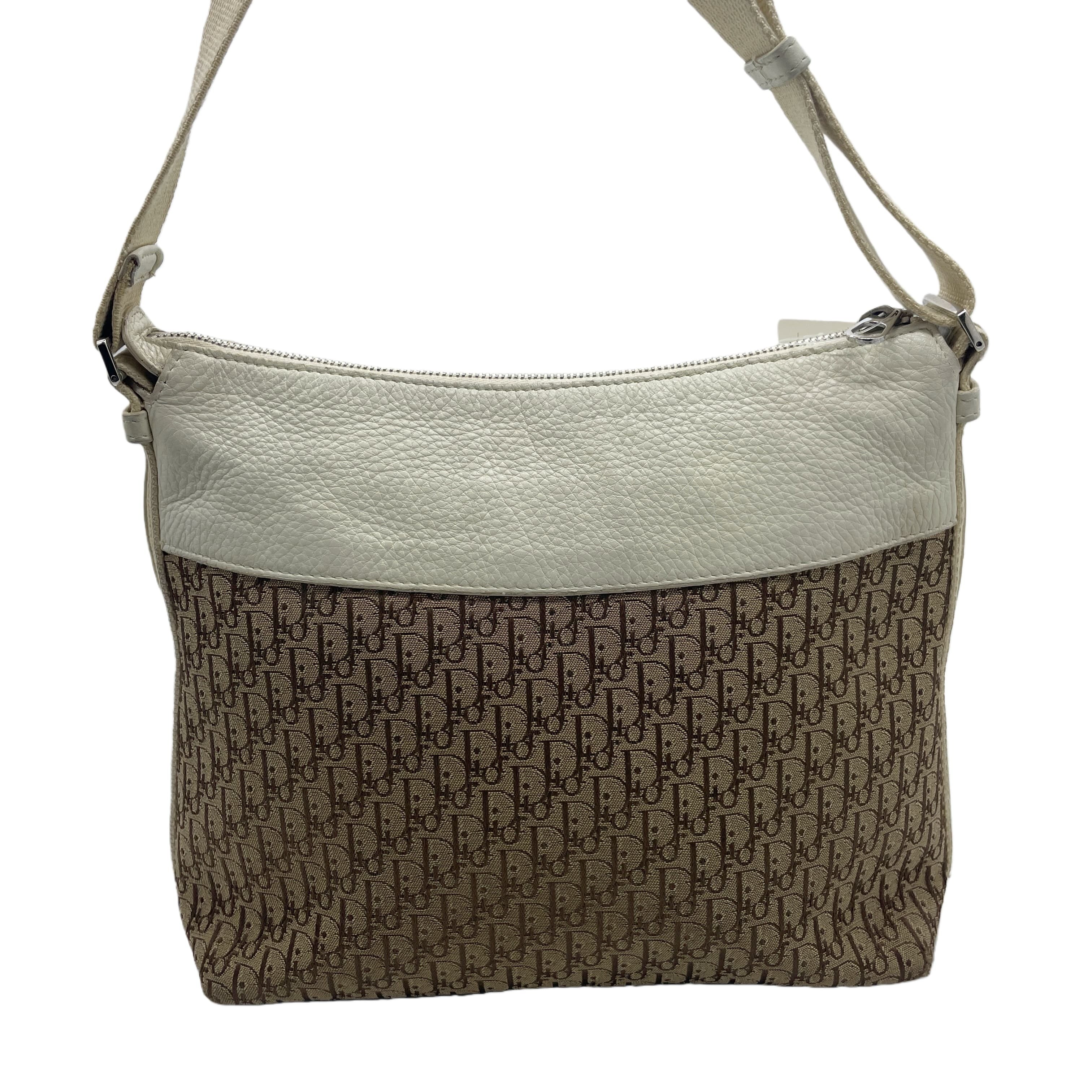 Trotter (bag) - Shoulder bag — view 2