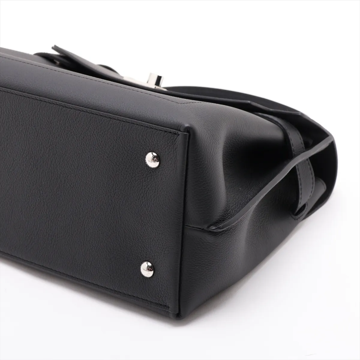 LV logo Lockme Ever MM M51395 AR3169 Black RFID responsive — view 3