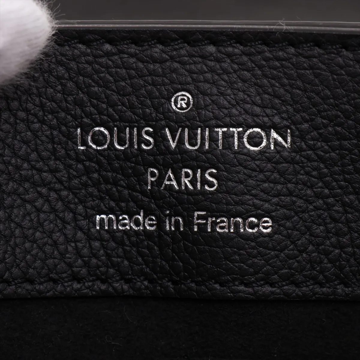 LV logo Lockme Ever MM M51395 AR3169 Black RFID responsive — view 10