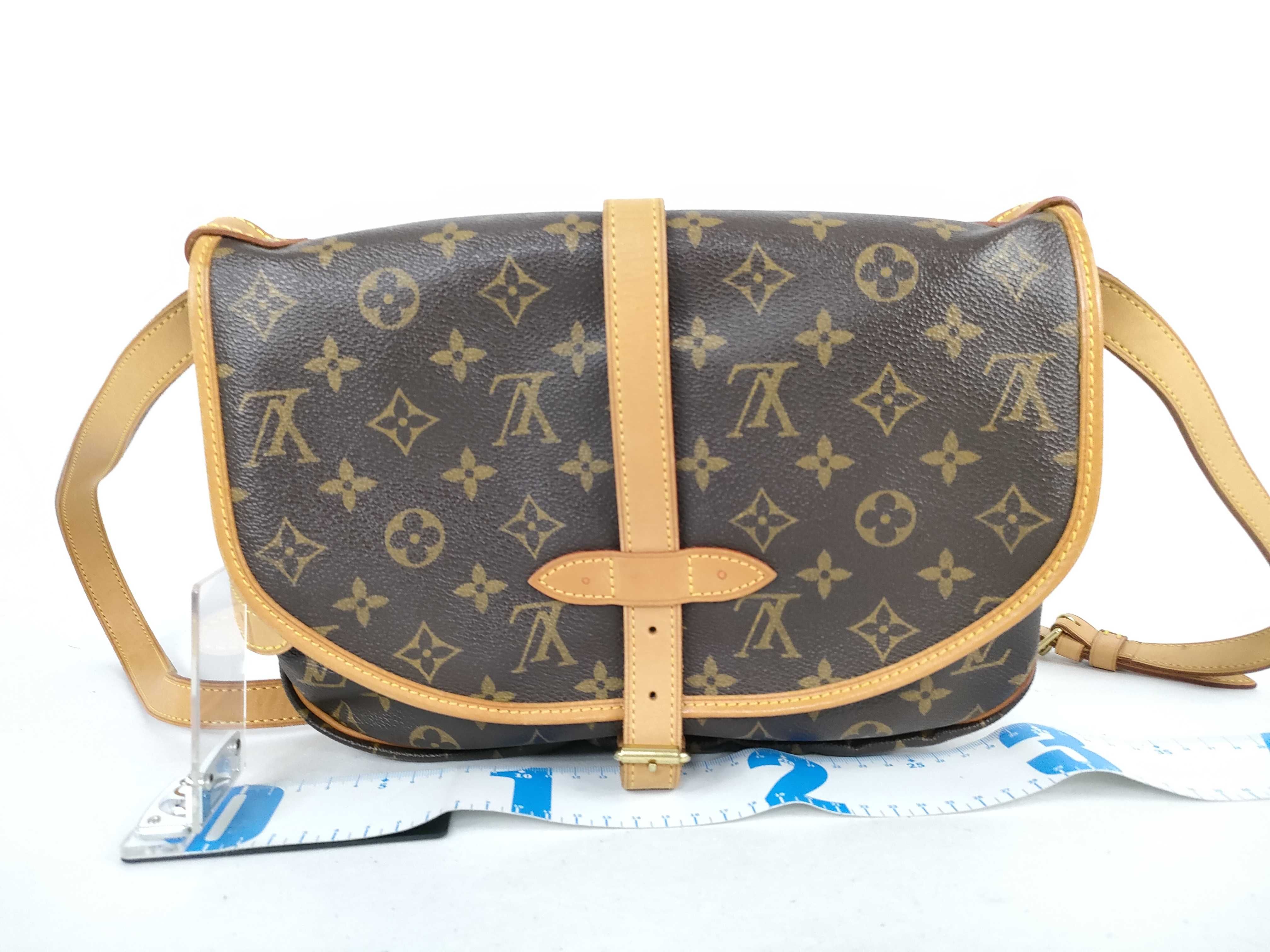 Monogram Louis Vuitton Monogram M42256 Saumur 30 Shoulder Bag — view 2