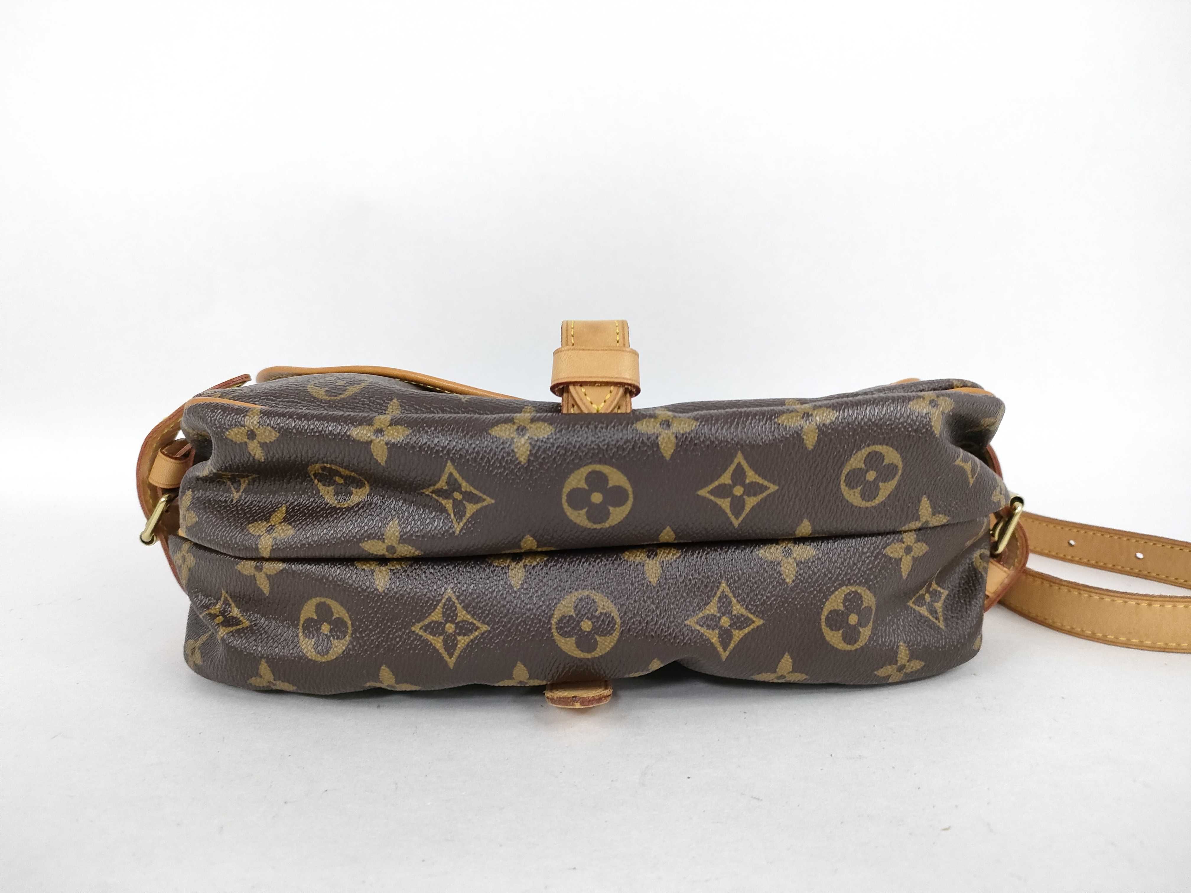 Monogram Louis Vuitton Monogram M42256 Saumur 30 Shoulder Bag — view 7