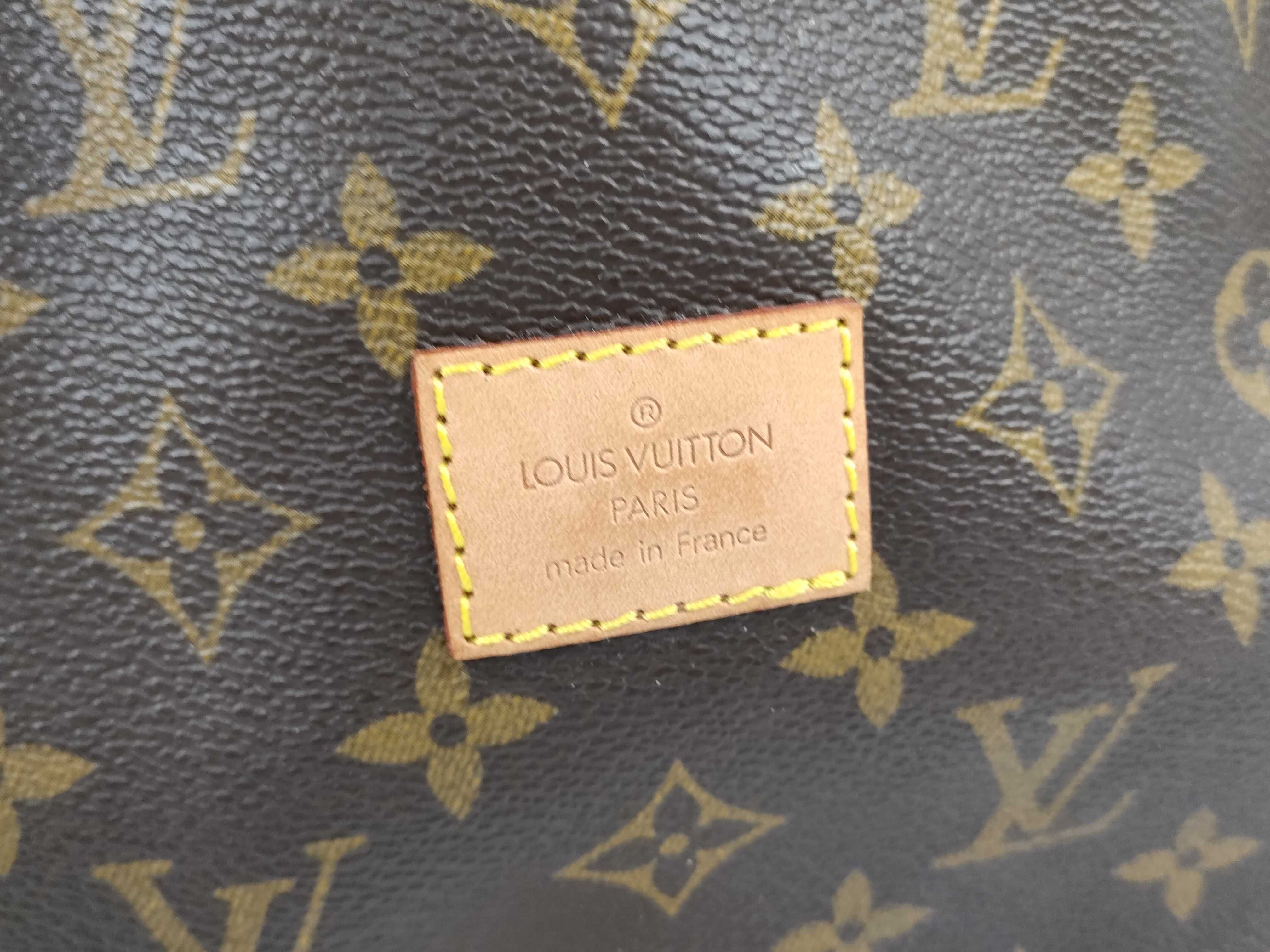 Monogram Louis Vuitton Monogram M42256 Saumur 30 Shoulder Bag — view 9