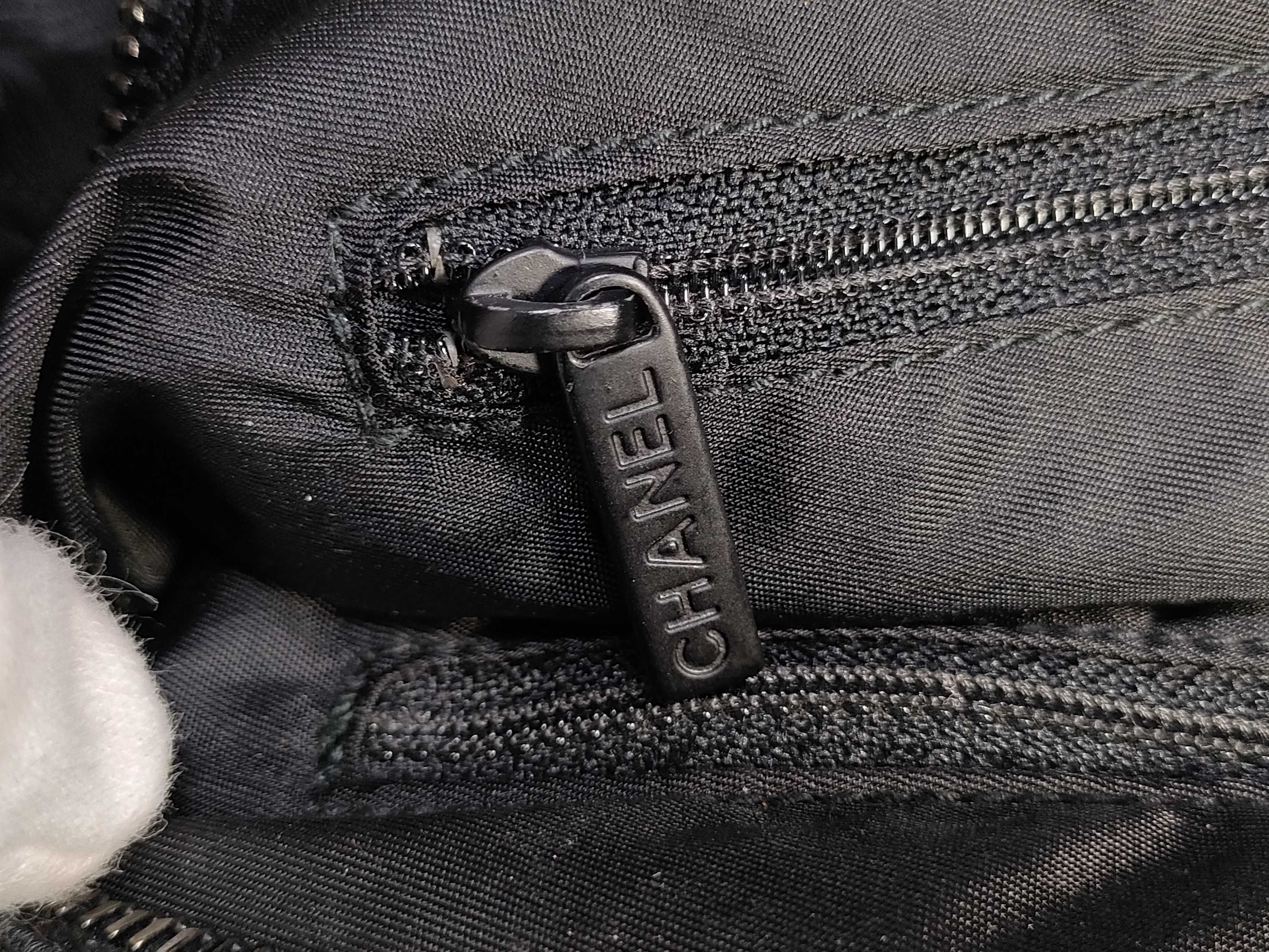 New Travel Line MM Tote Bag — view 15