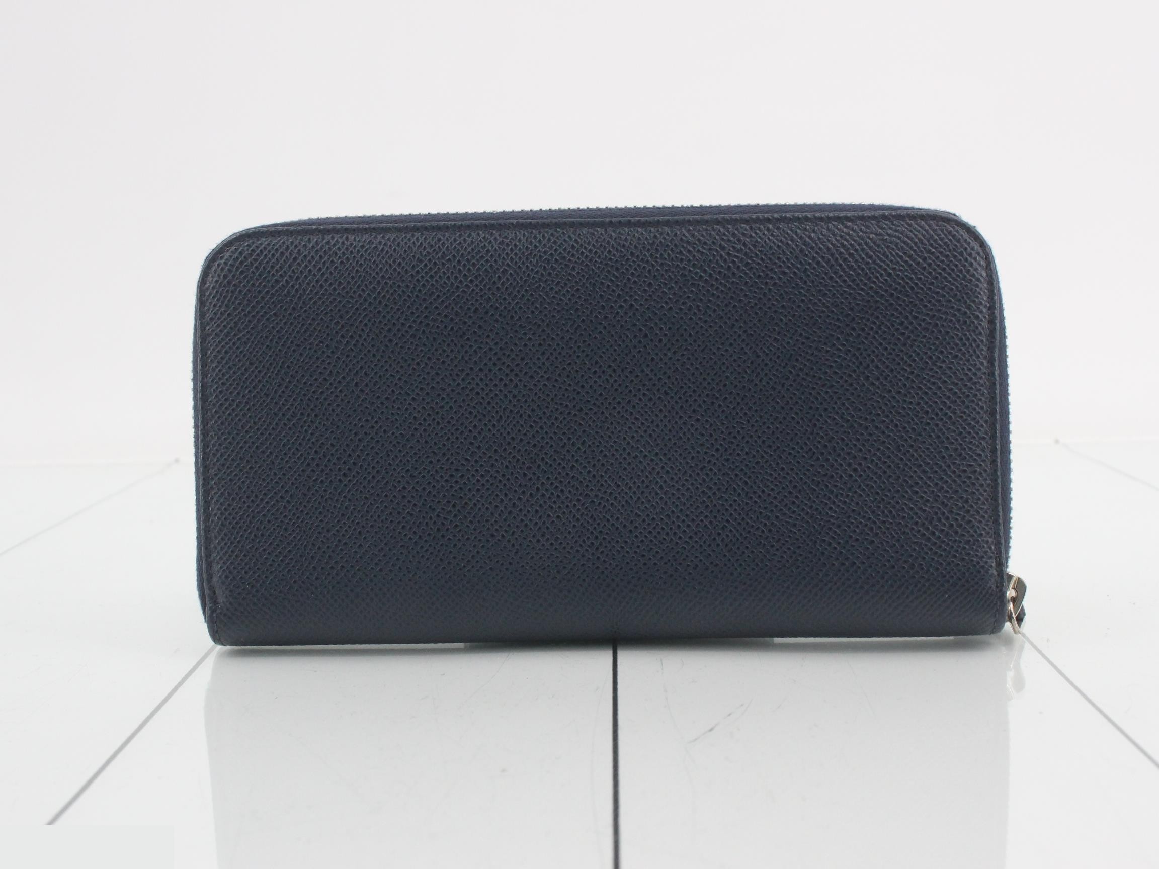 282588 Bulgari Round Zipper Long Wallet — view 2