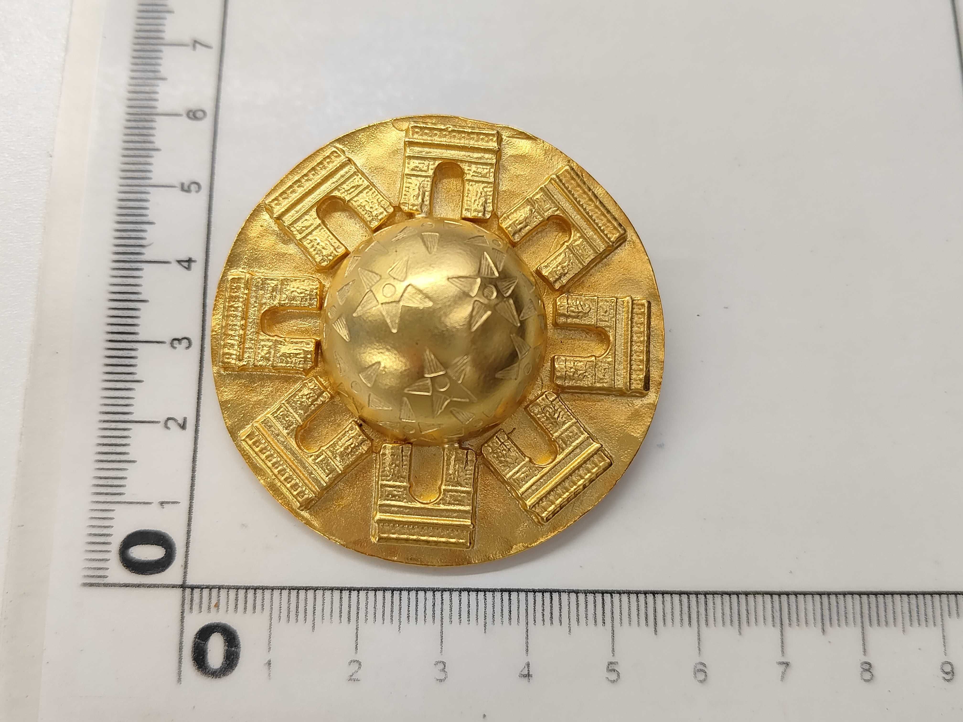 Star Ball Arc de Triomphe Brooch — view 6