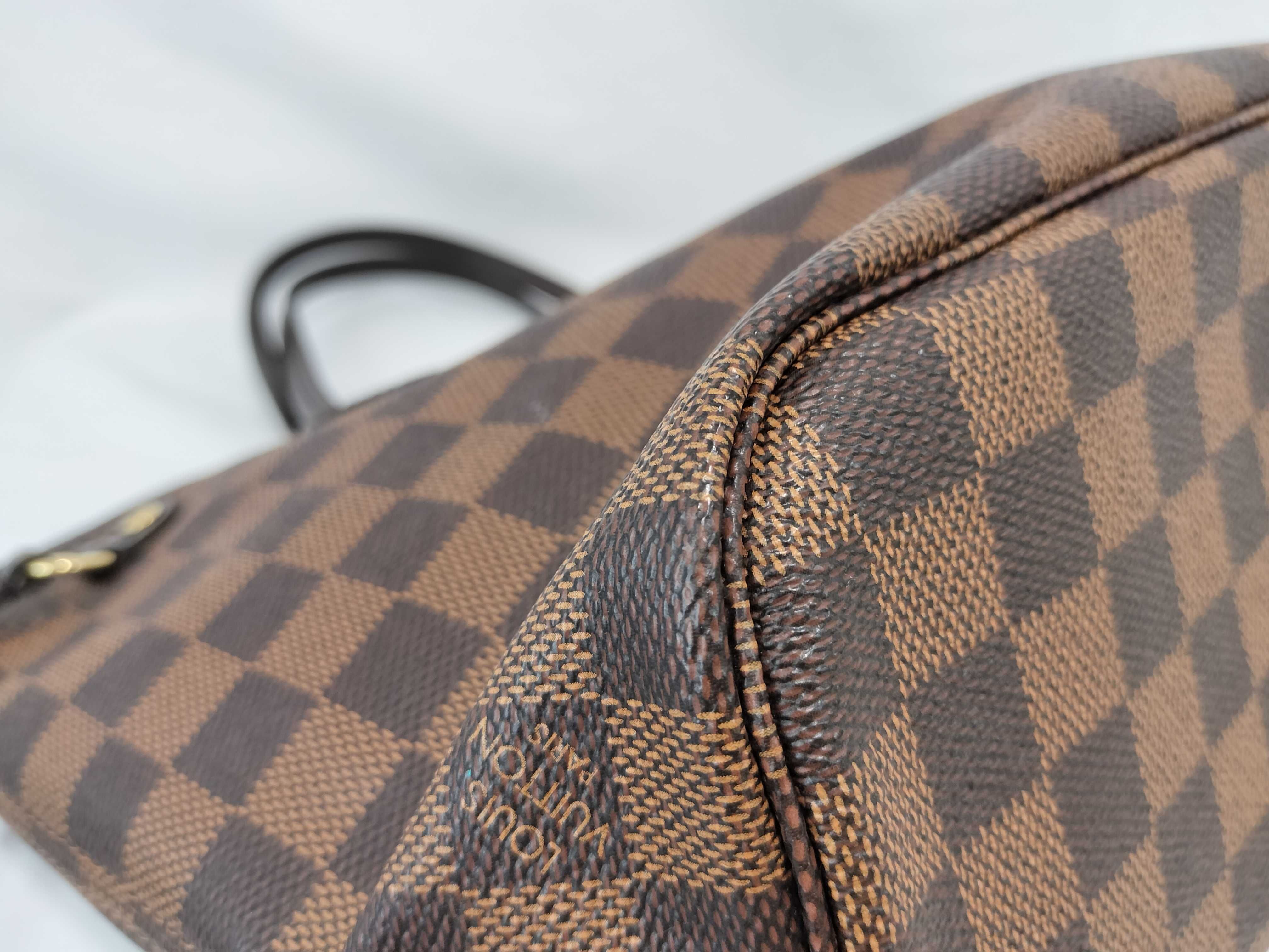 Damier LV Damier Neverfull PM Tote Bag — view 6
