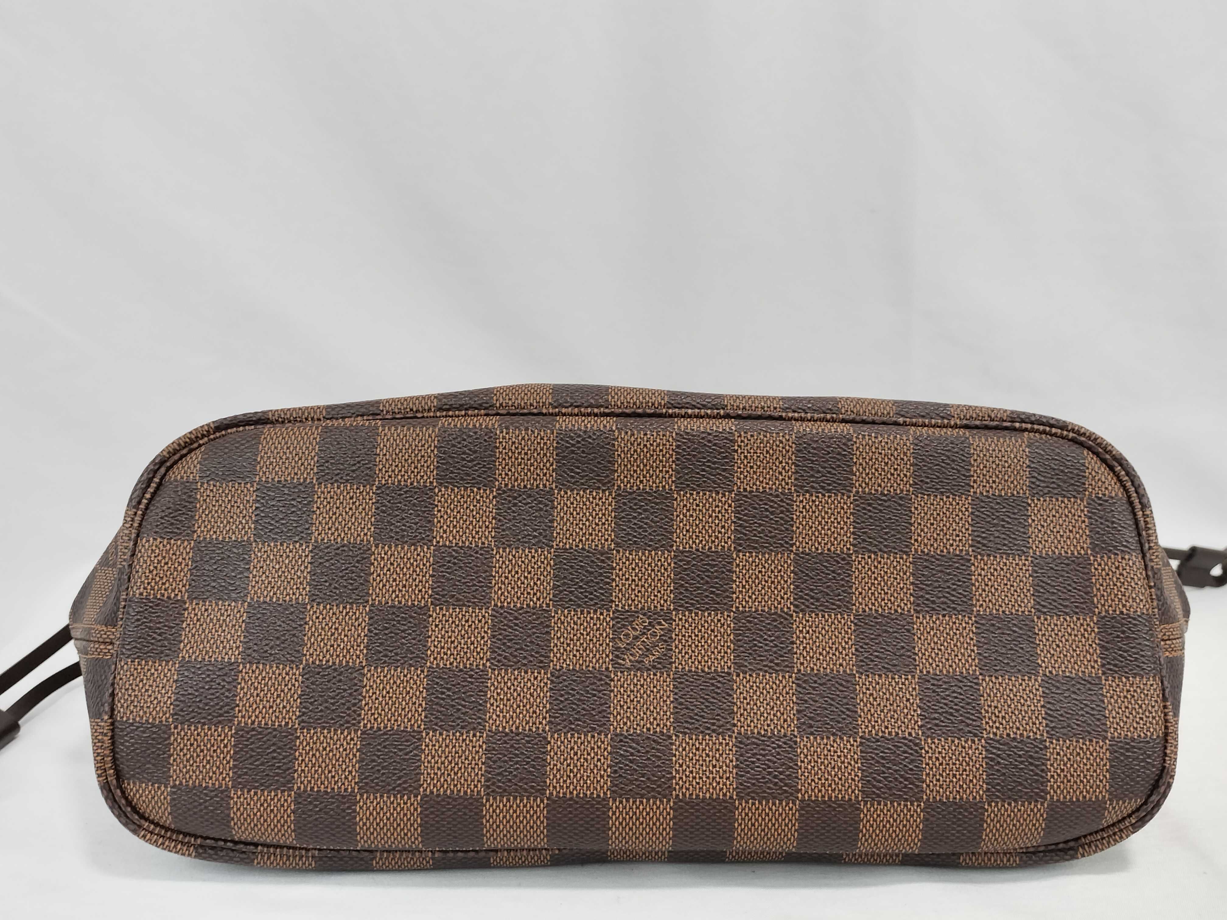 Damier LV Damier Neverfull PM Tote Bag — view 7