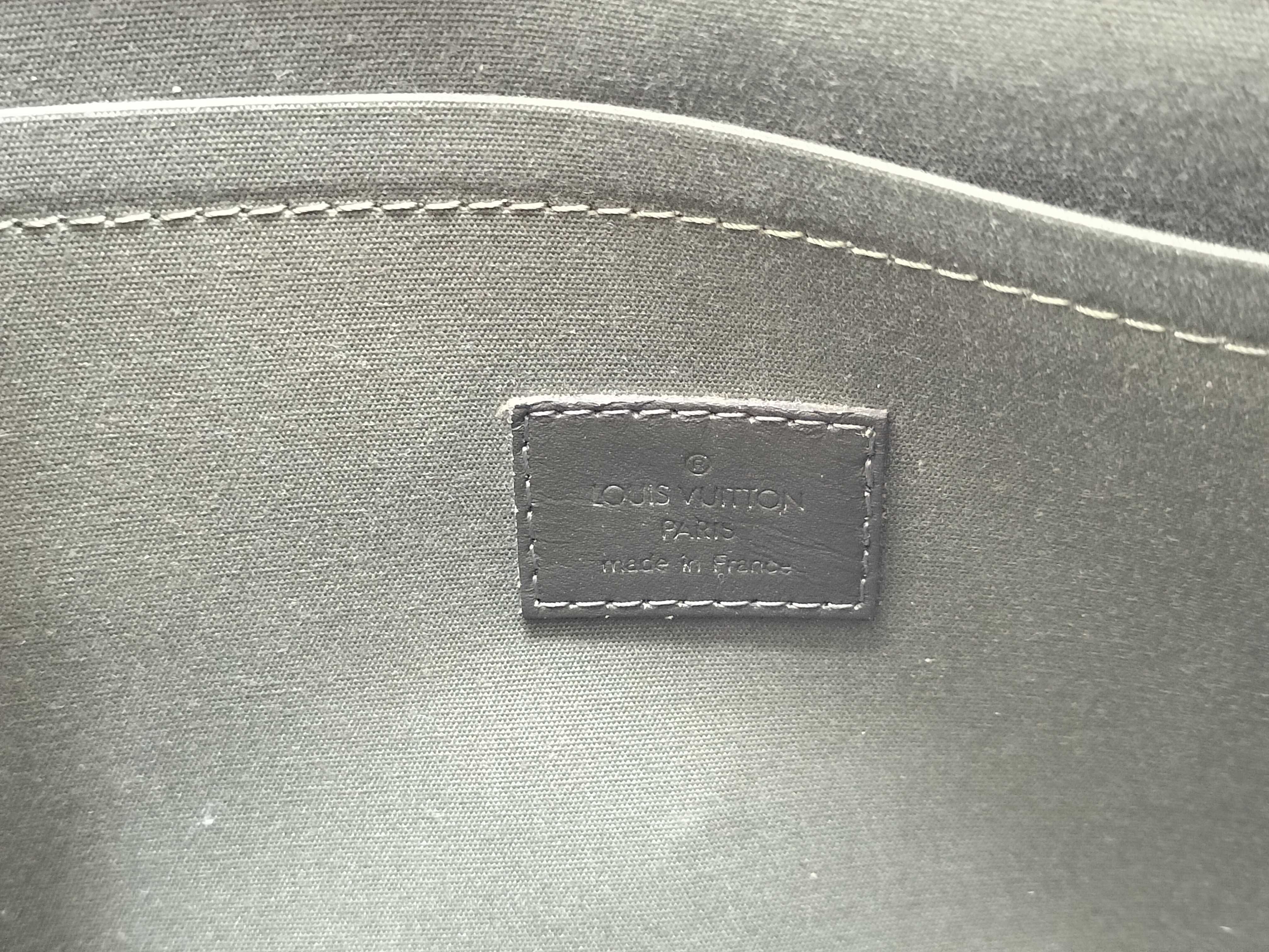 Monogram Mini Louis Vuitton Mini Lucille M92682 Handbag — view 13
