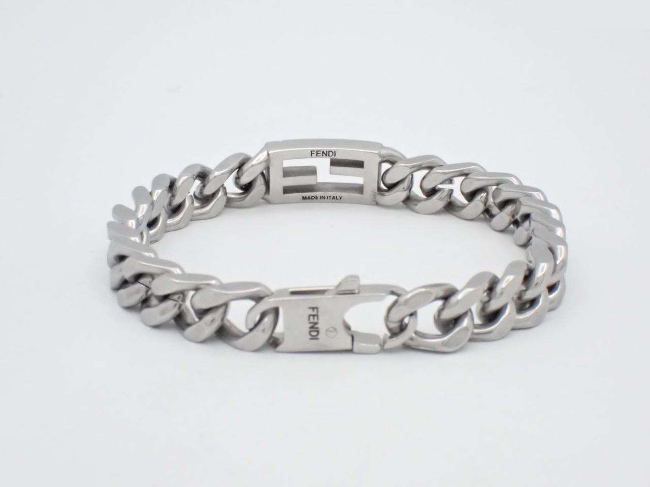 Bracelet, FF brand, curb chain, silver, size M, comes with box, wrist circumference approximately 19cm. — view 2