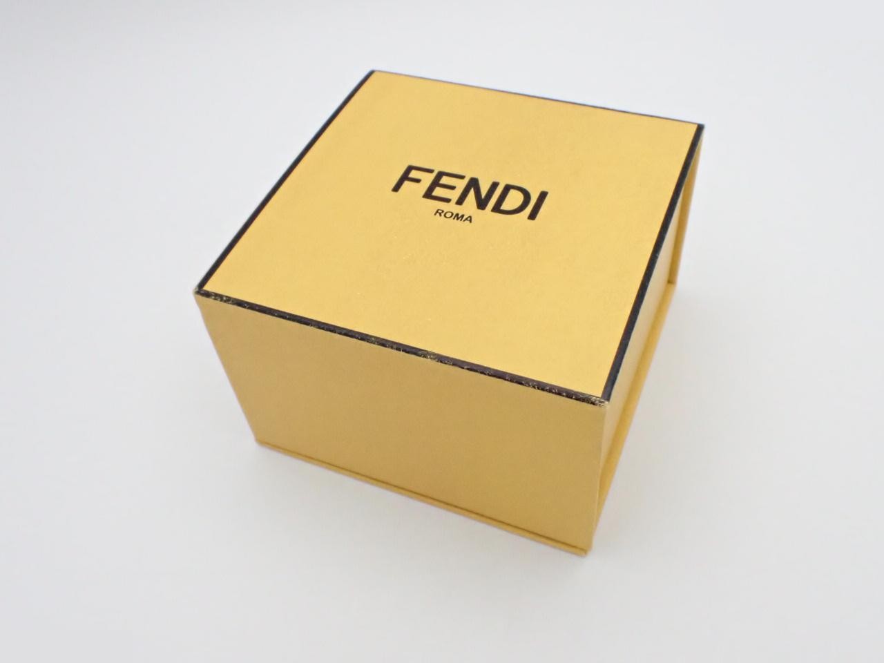 Bracelet, FF brand, curb chain, silver, size M, comes with box, wrist circumference approximately 19cm. — view 4