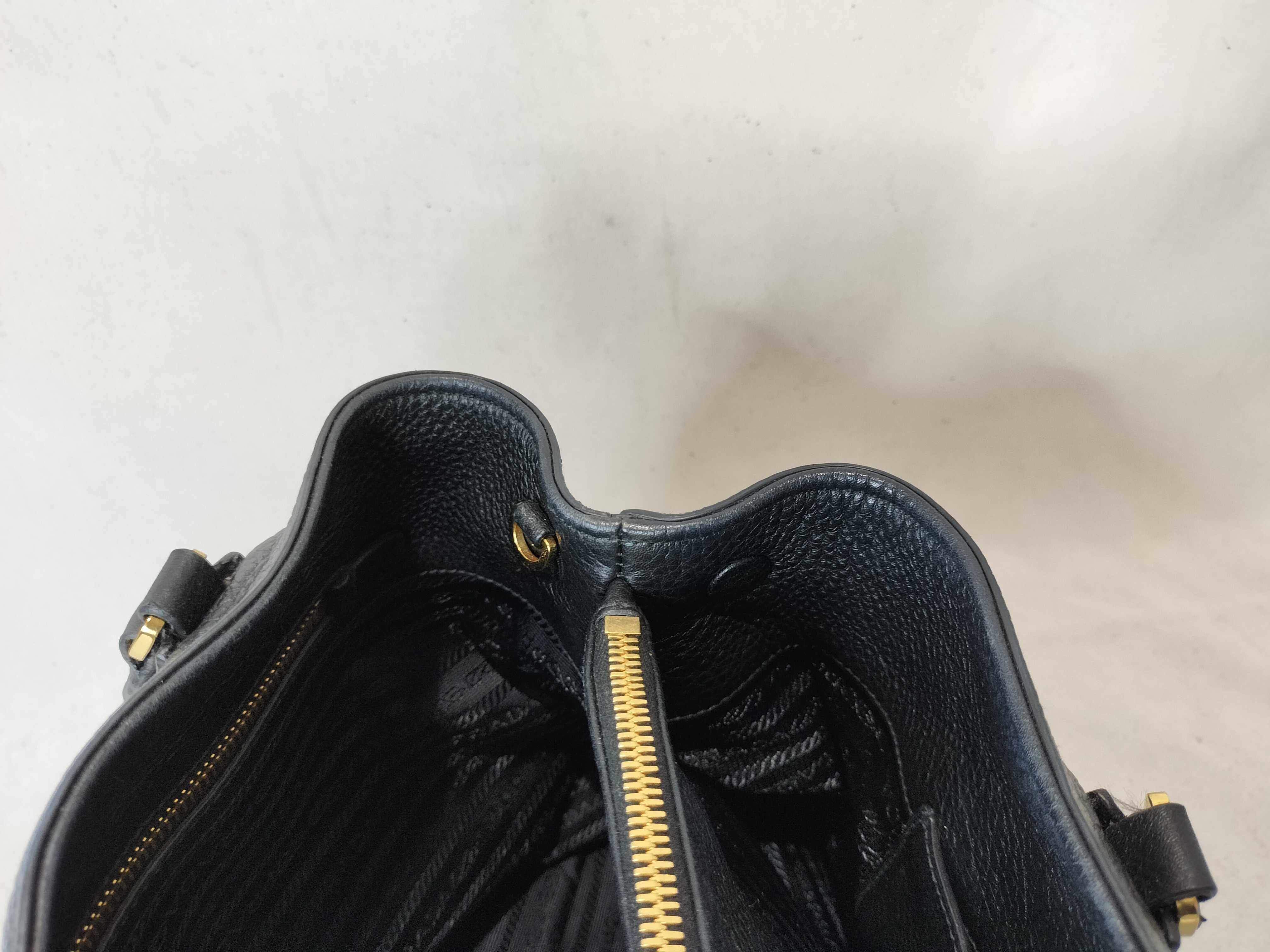 handbag — view 11