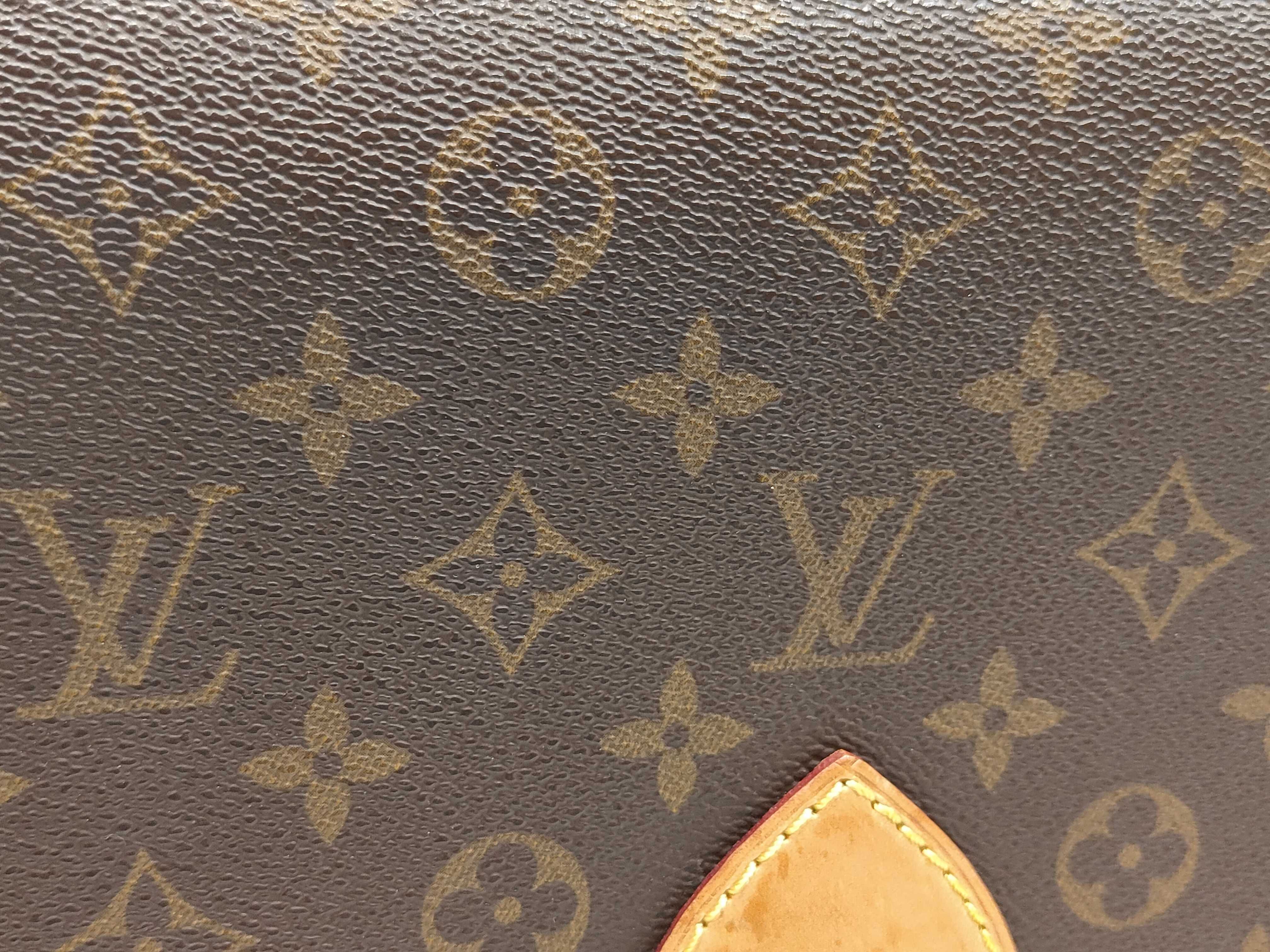 Monogram M51252 Cartouchiere GM Shoulder Bag — view 10