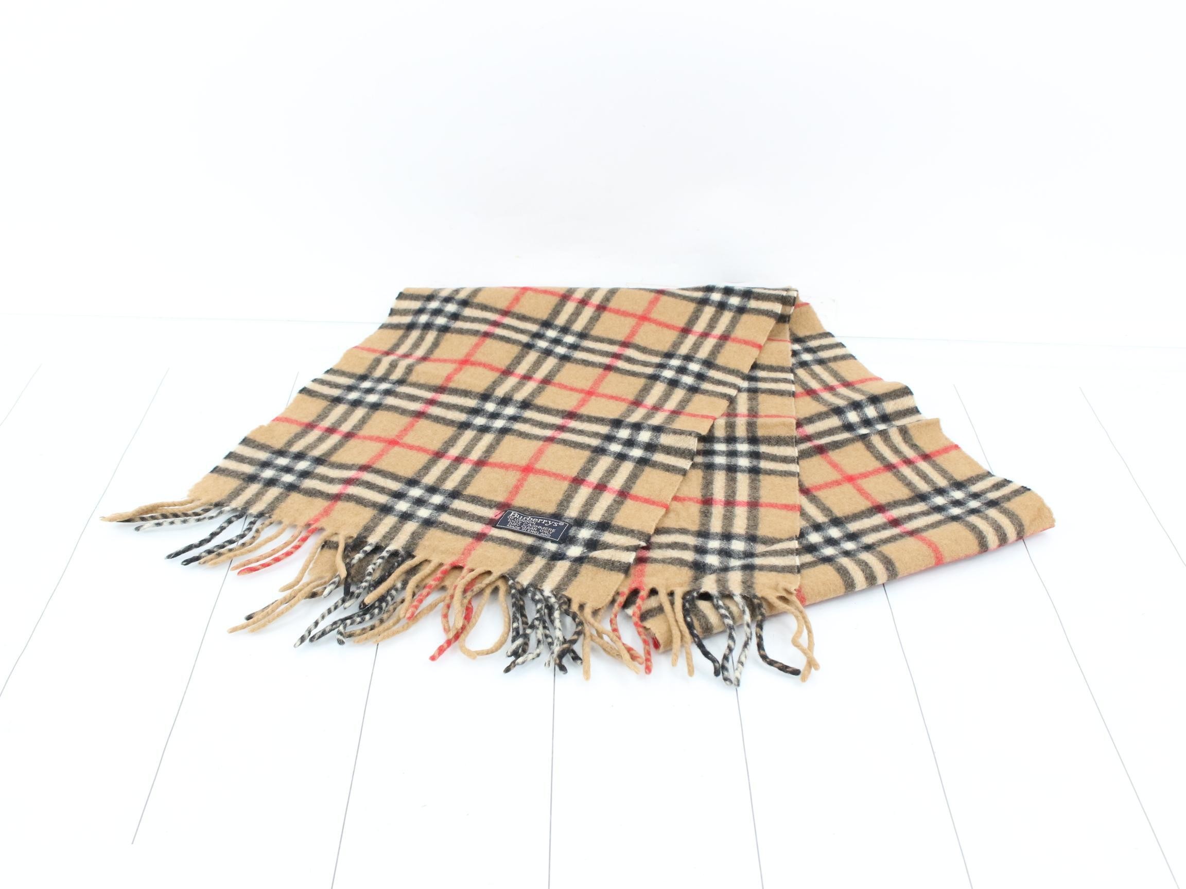 Other lines: Small items, accessories, and scarves — view 2
