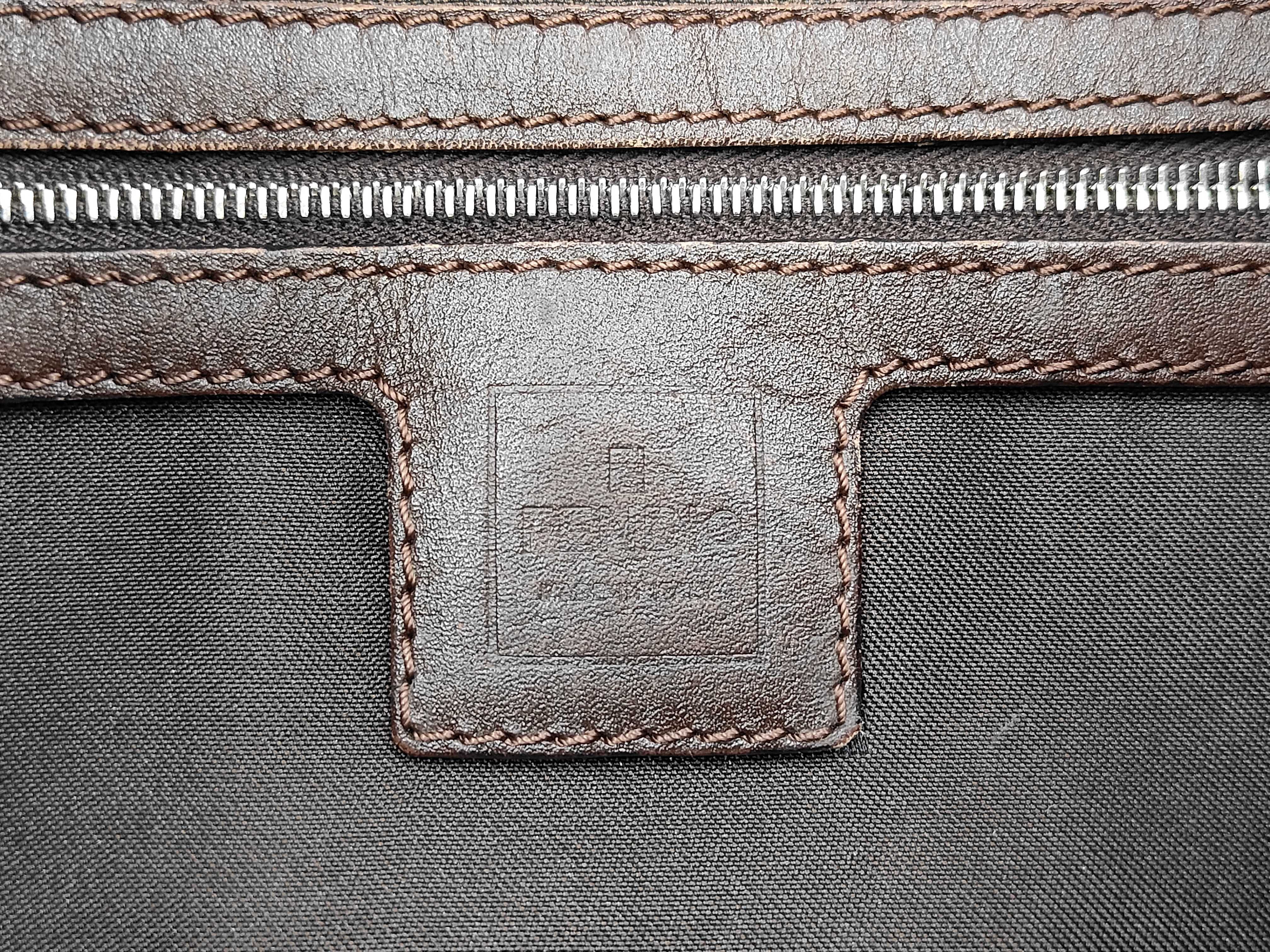 Mamma Bucket Zucca One-Shoulder Bag — view 10