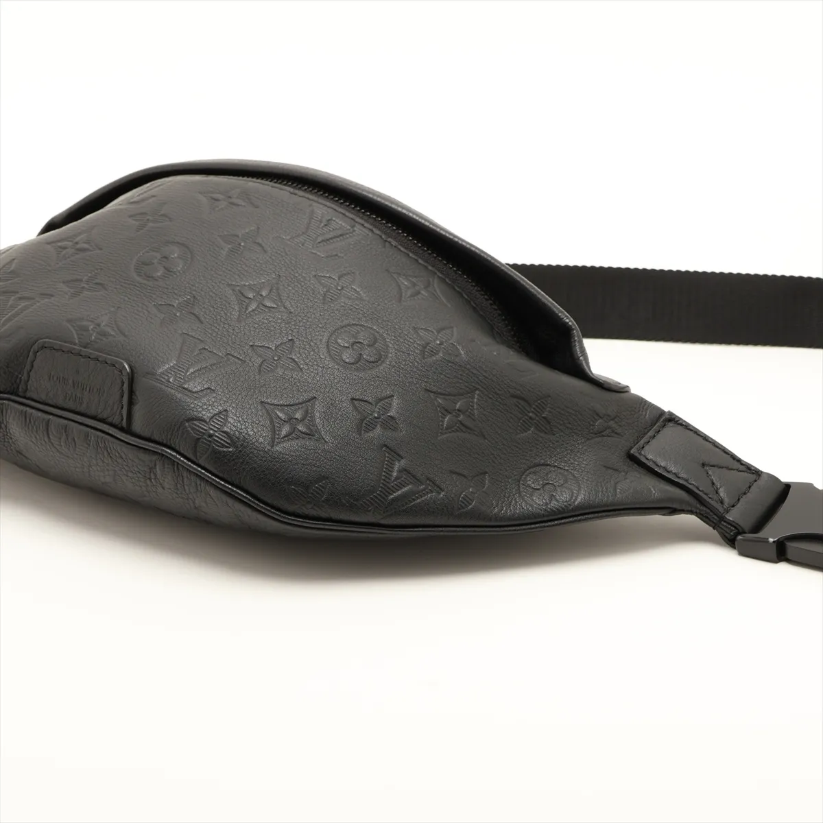 Monogram Shadow Discovery Bum Bag PM M46036 Black (RFID detected) — view 3