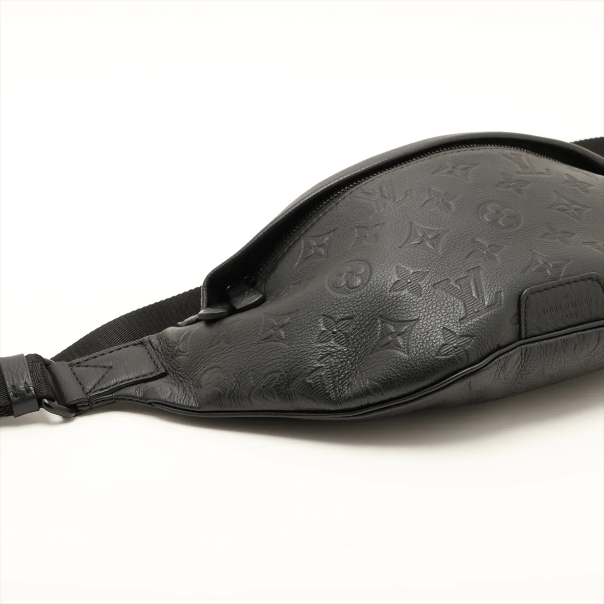Monogram Shadow Discovery Bum Bag PM M46036 Black (RFID detected) — view 4