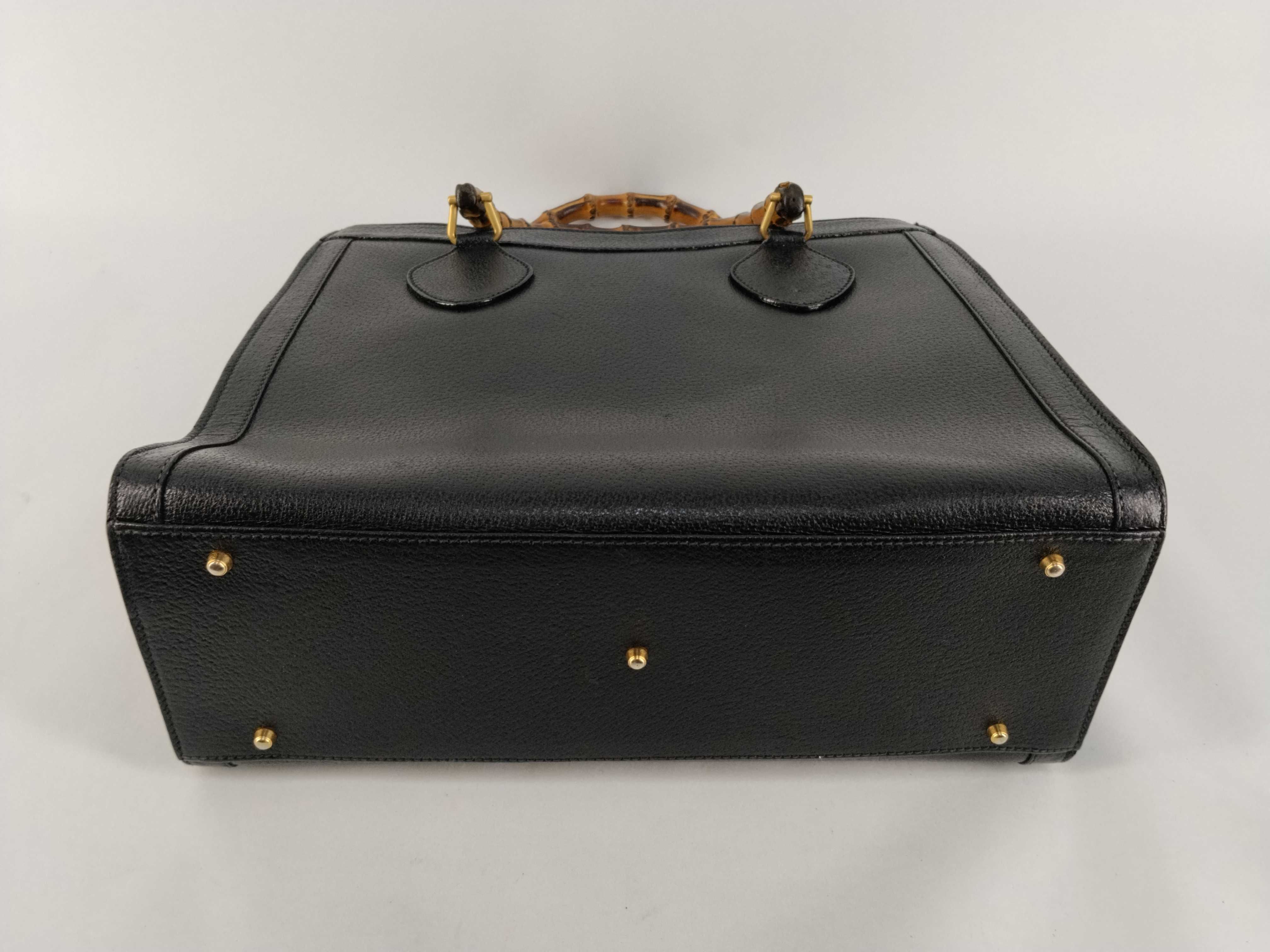 Bamboo Handbag, Leather, Black Handbag — view 7