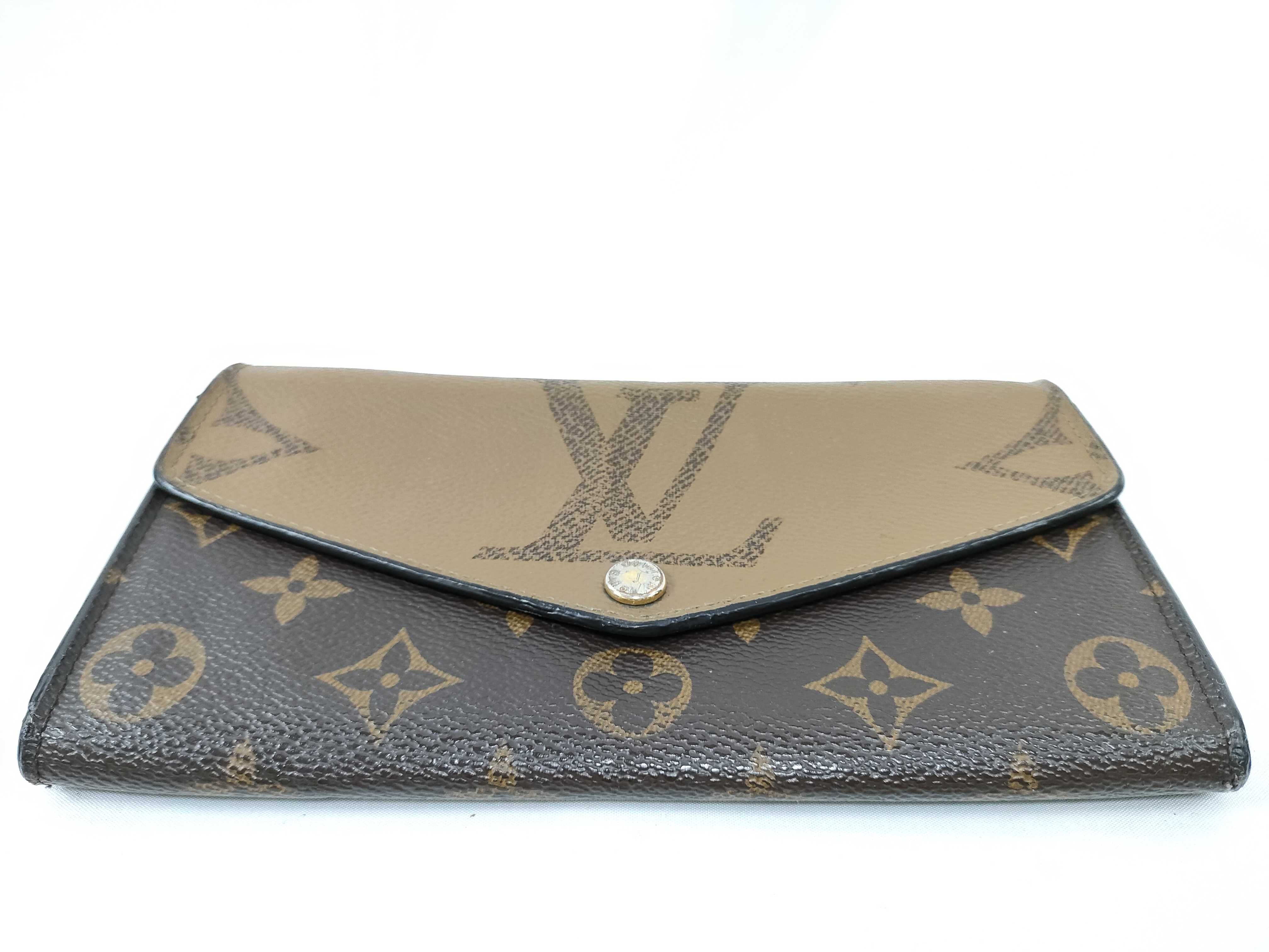 Monogram Louis Vuitton Monogram Giant M80726 Wallet — view 3