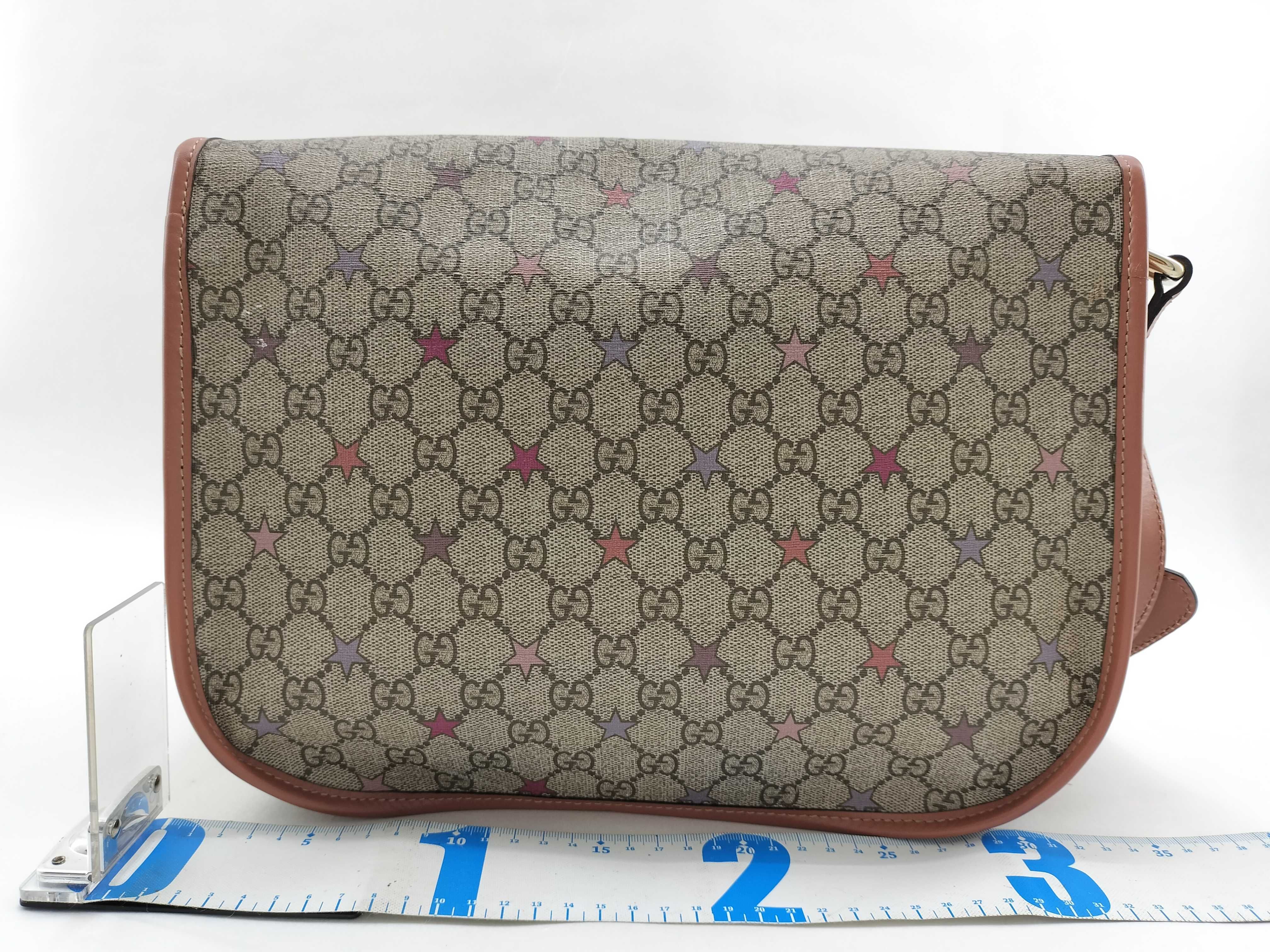 GG Supreme Gucci GG pattern shoulder bag — view 2