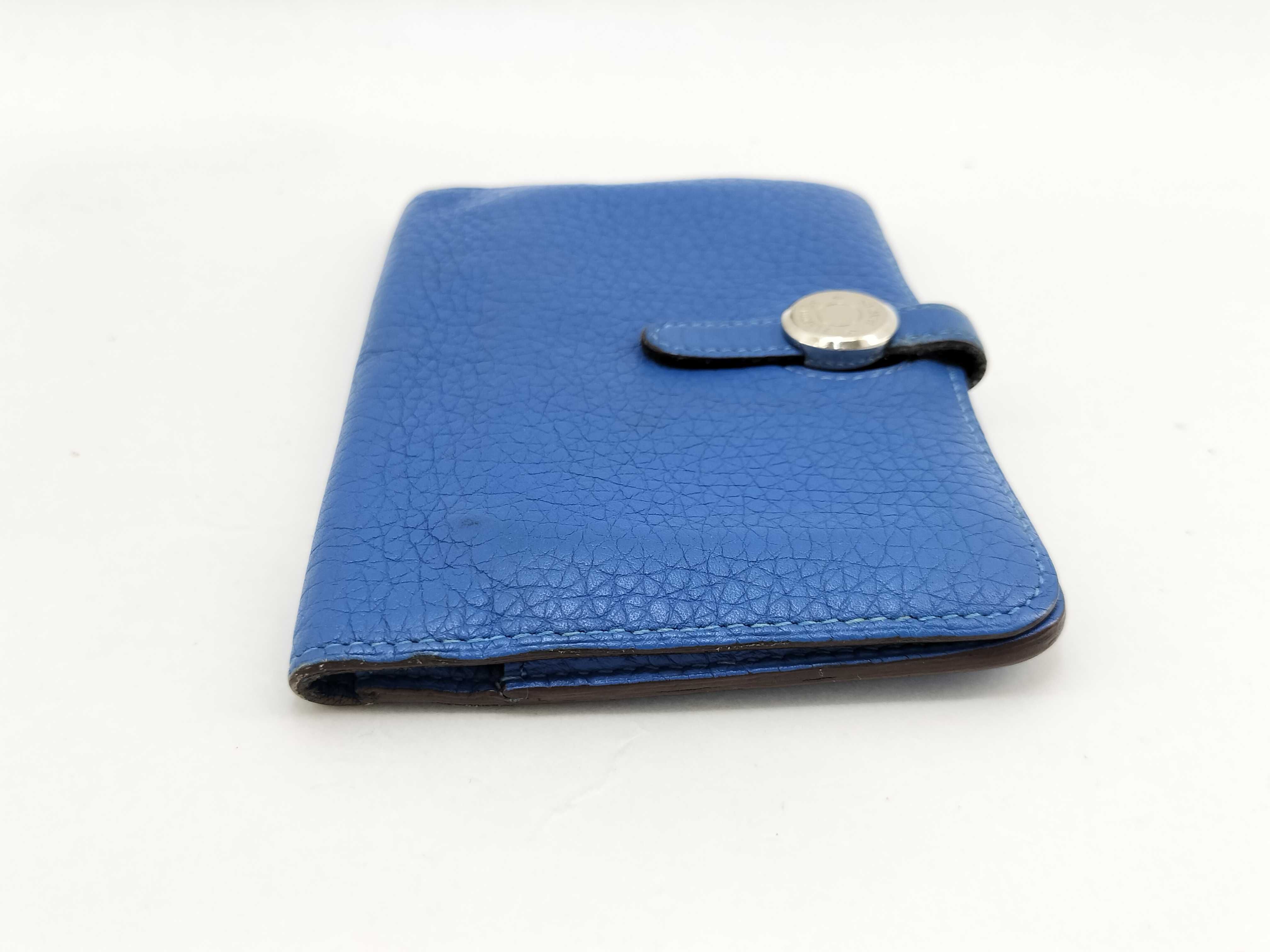 wallet — view 3