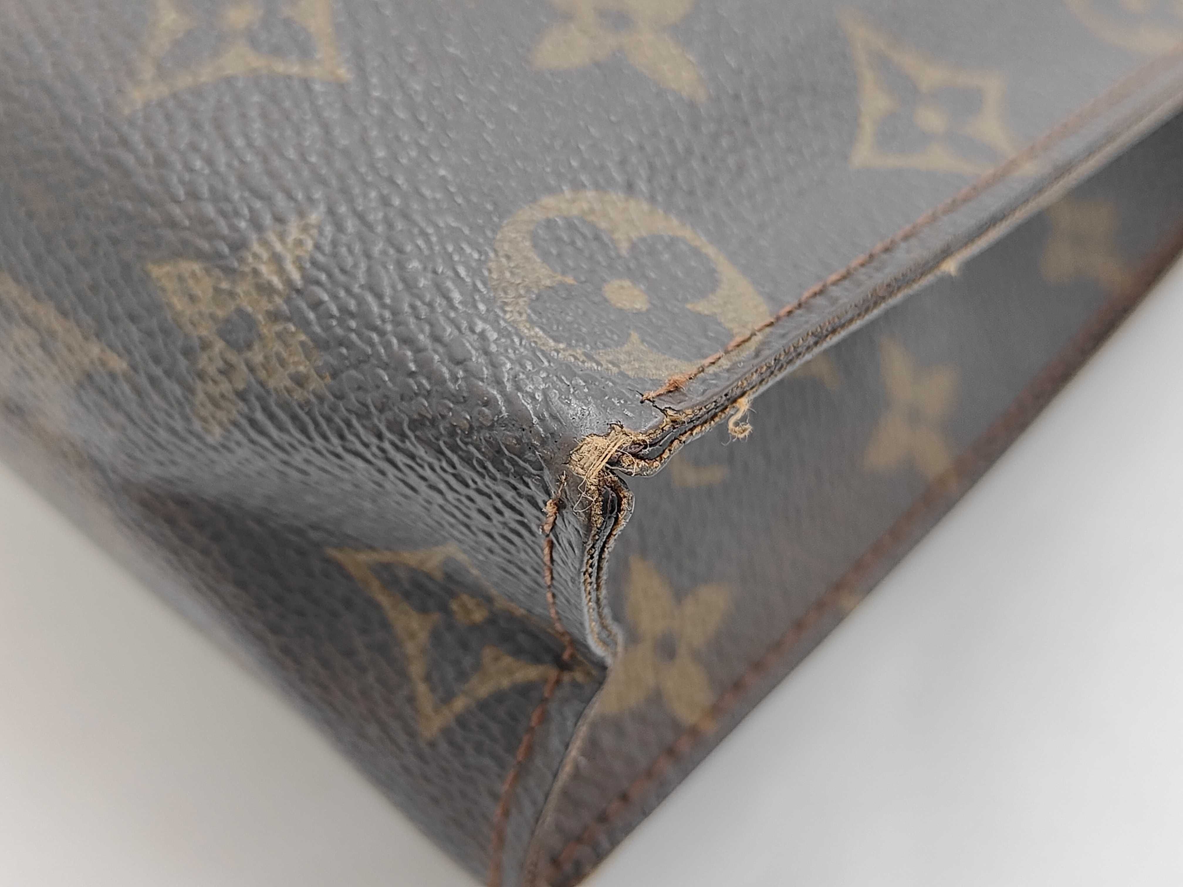 Monogram Pochette Toilette 26 864AN Second Bag — view 5