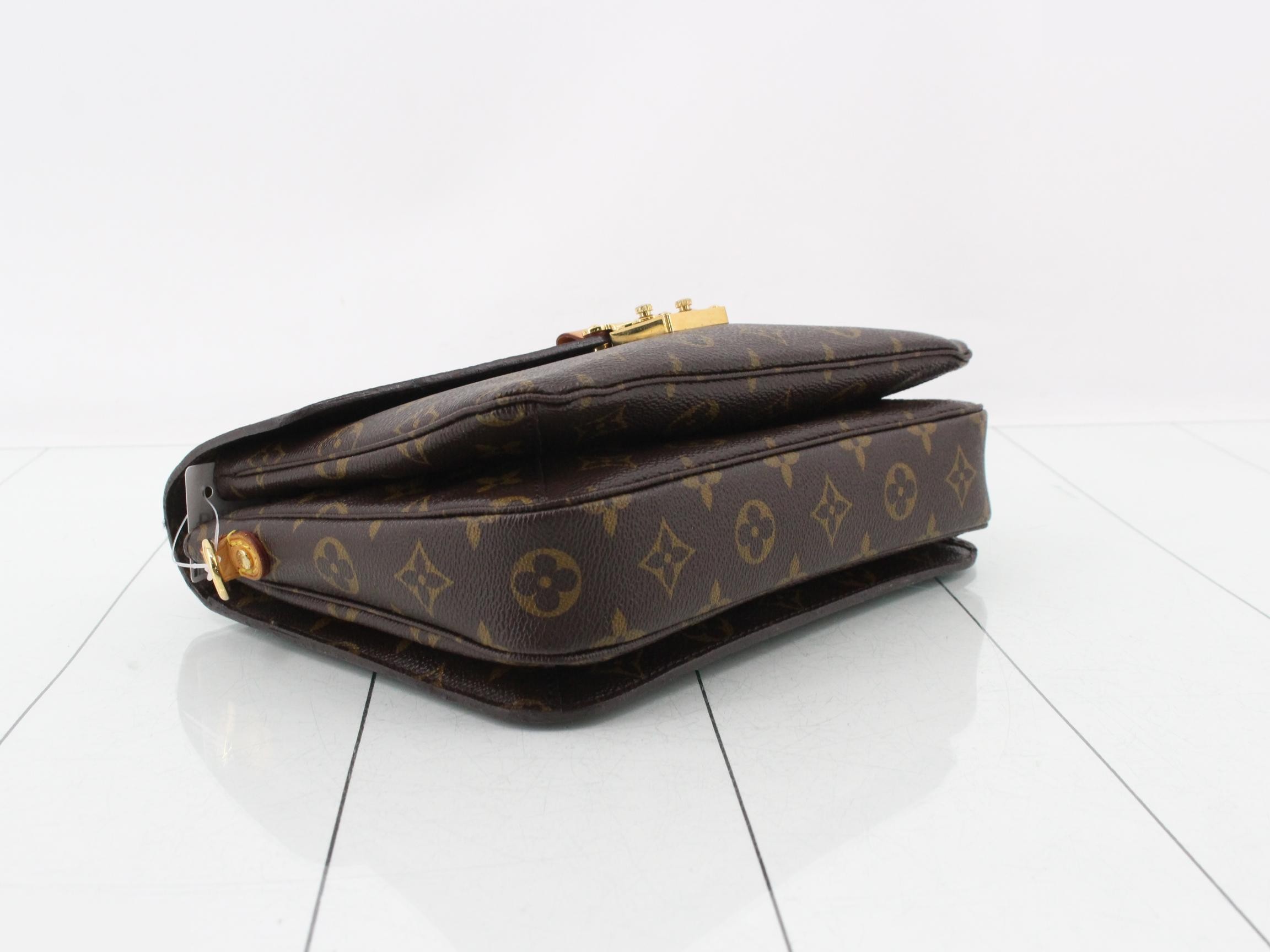 Monogram Pochette Métis 2-Way Handbag — view 5