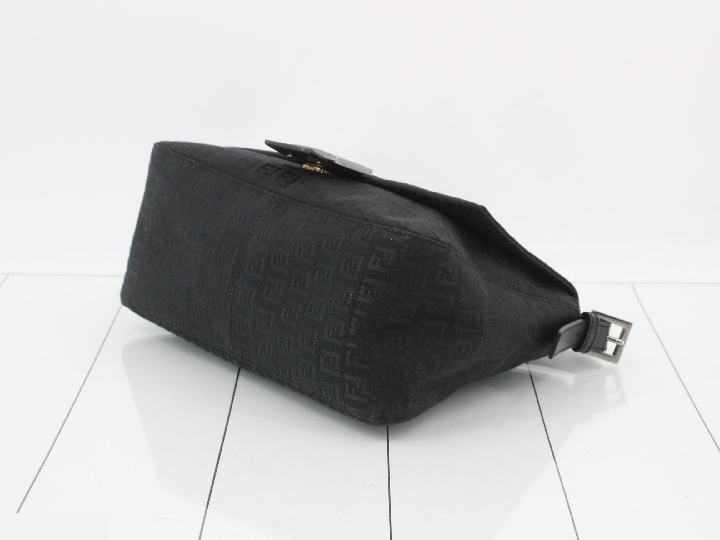 Zucchino Mamma Bucket Shoulder Bag, Canvas/Leather, Black — view 6