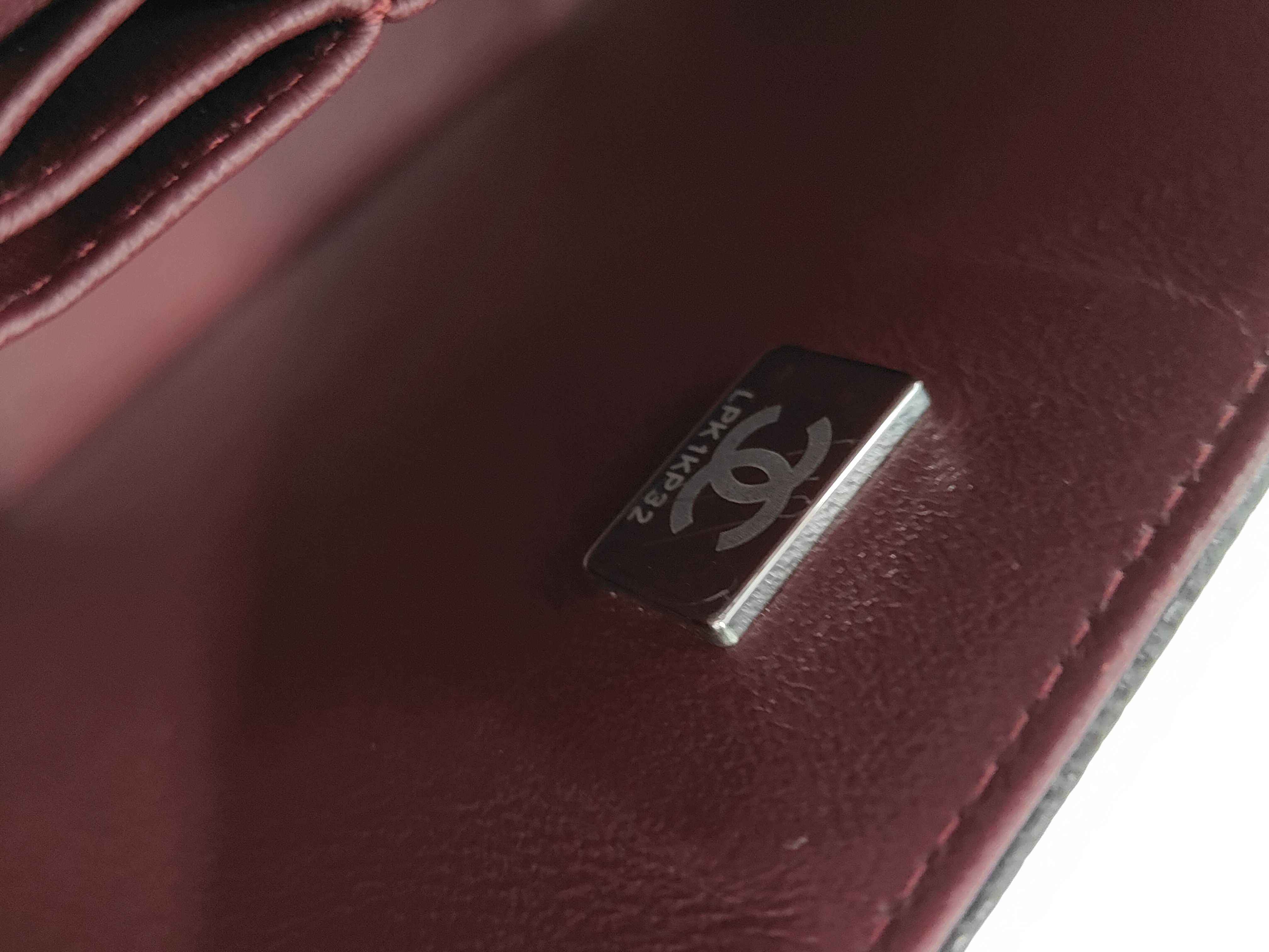Matelassé Chain Shoulder Bag, Caviar Leather Shoulder Bag — view 9