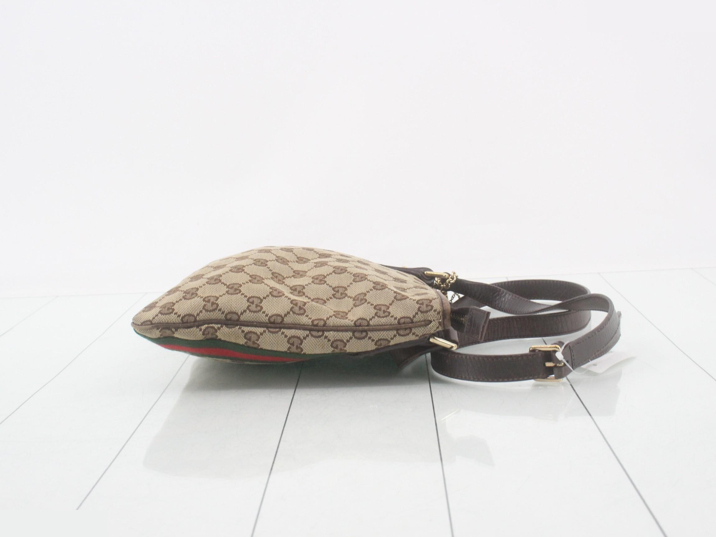 GG Canvas (Bag) - Shoulder Bag — view 3