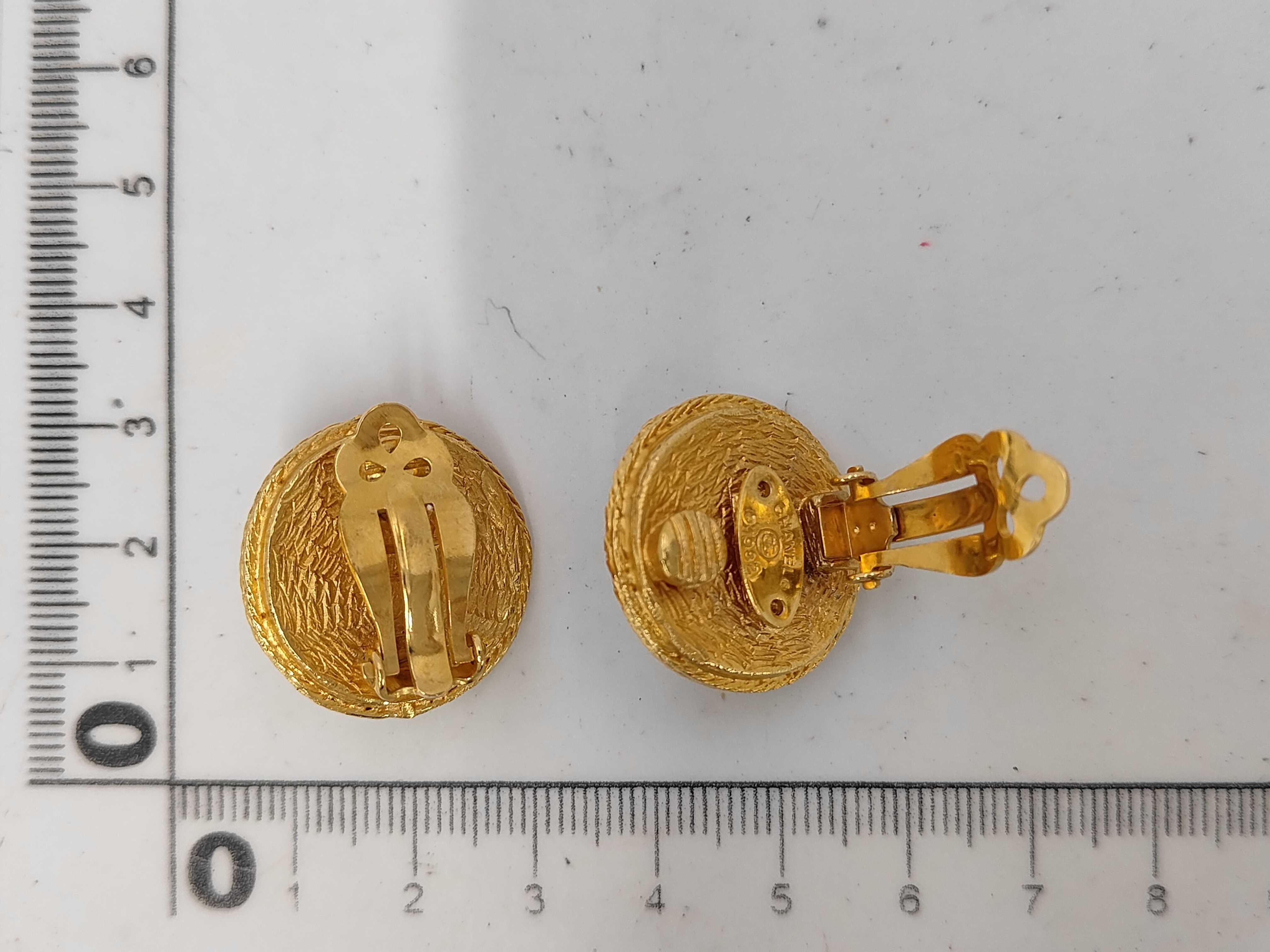 earrings — view 6