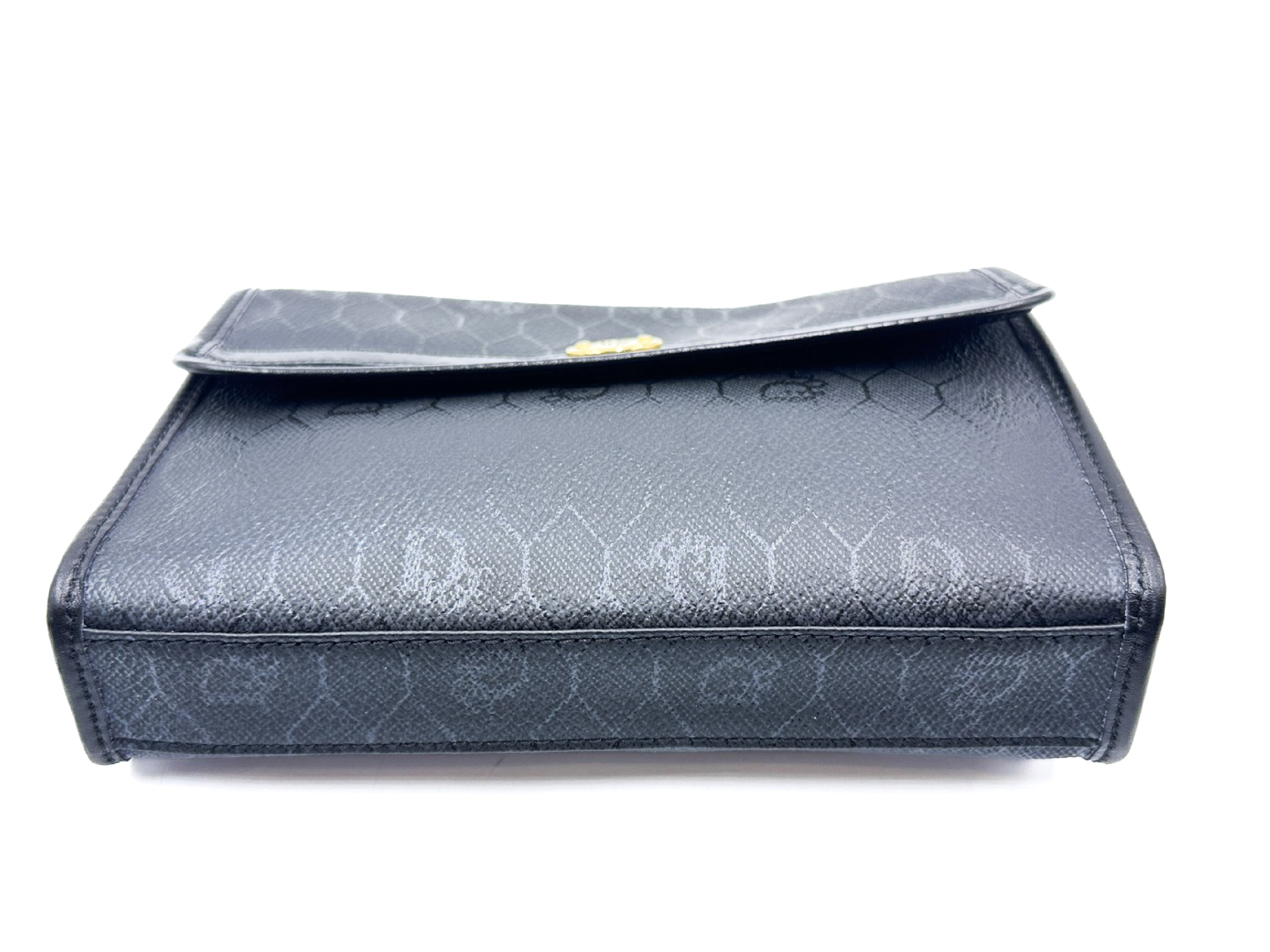 honeycomb pattern gold hardware vintage leather pouch — view 7