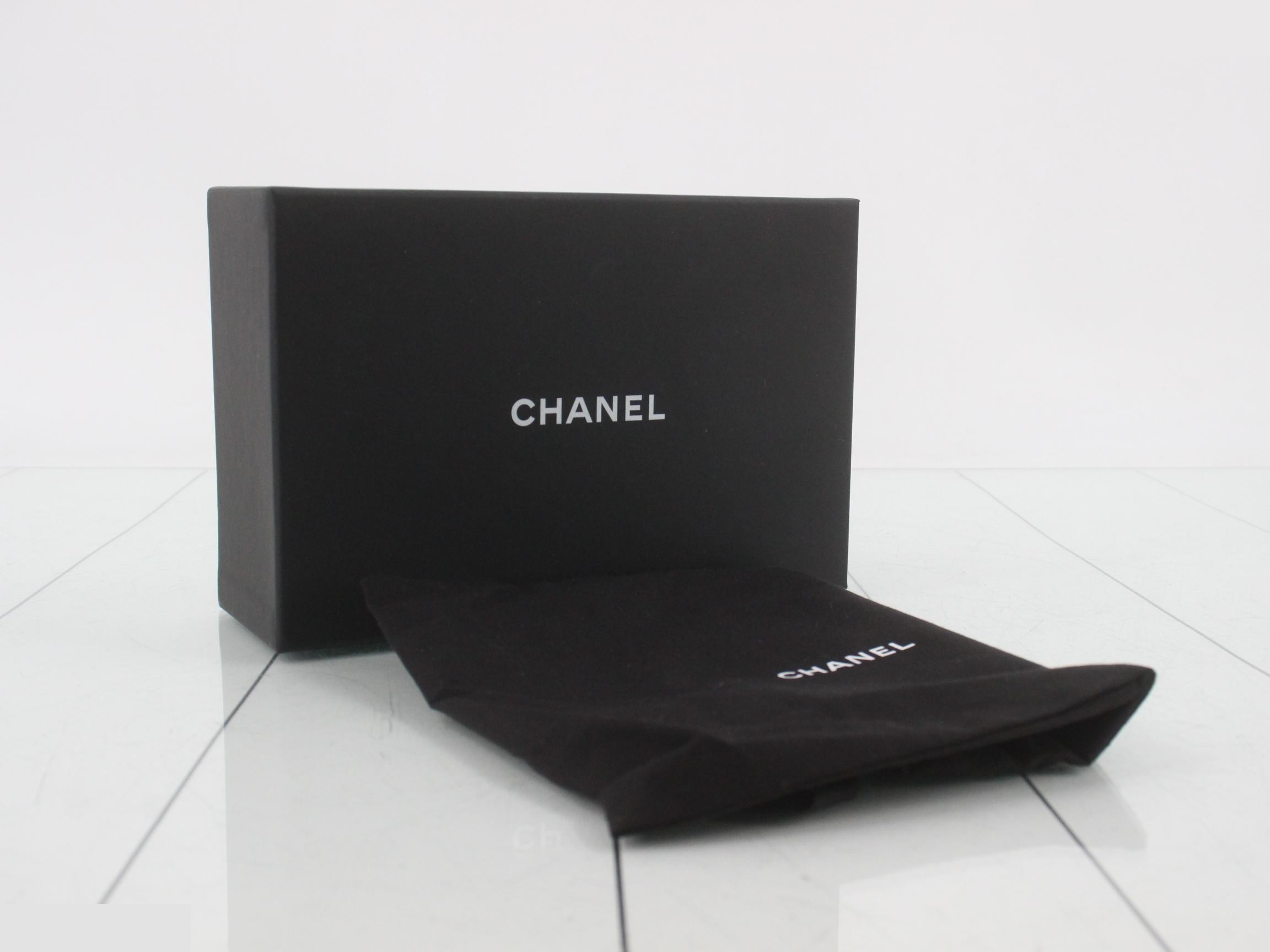 Matelassé (bag) - Shoulder bag — view 5