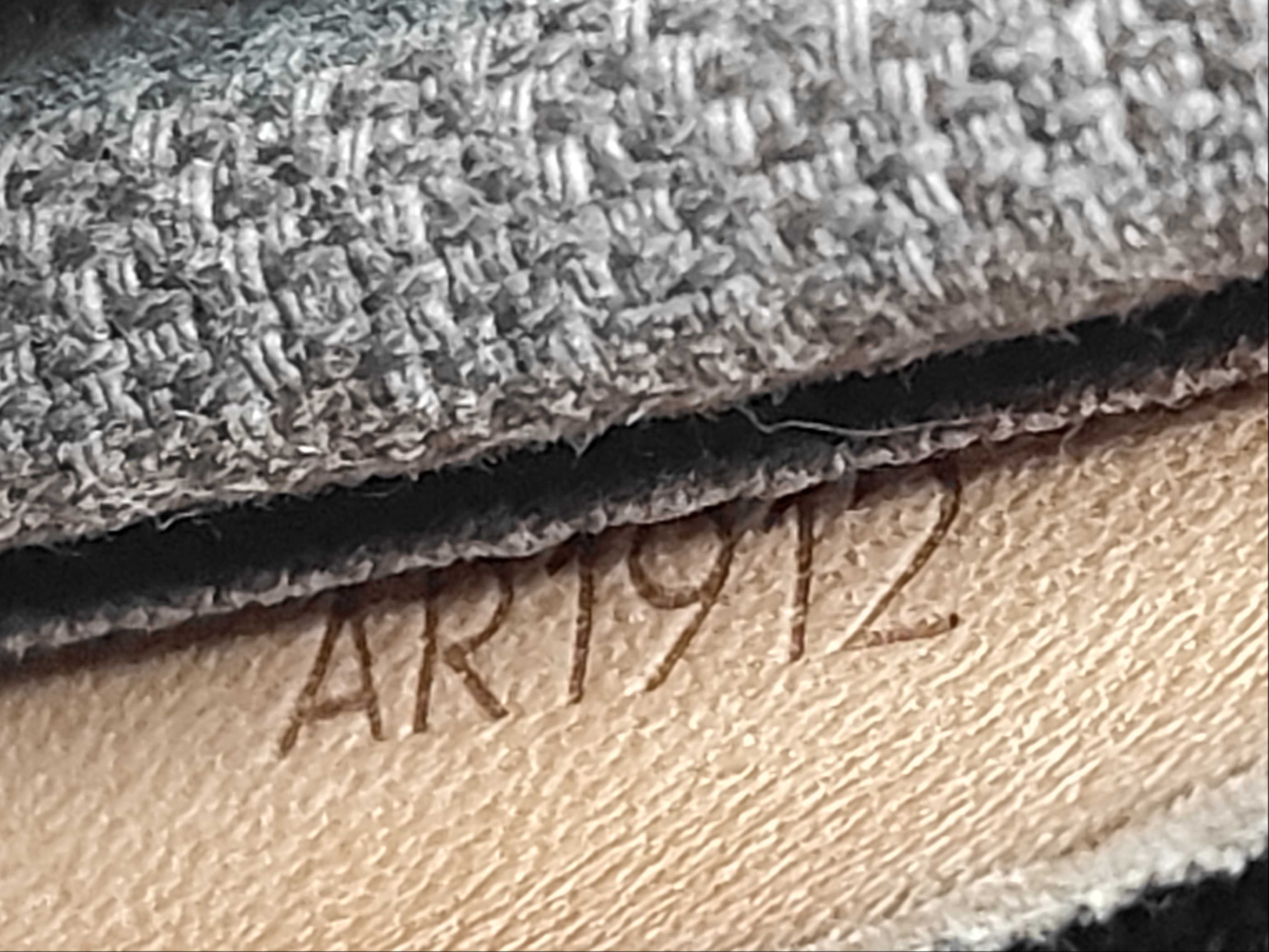 Saumur Shoulder Bag — view 15