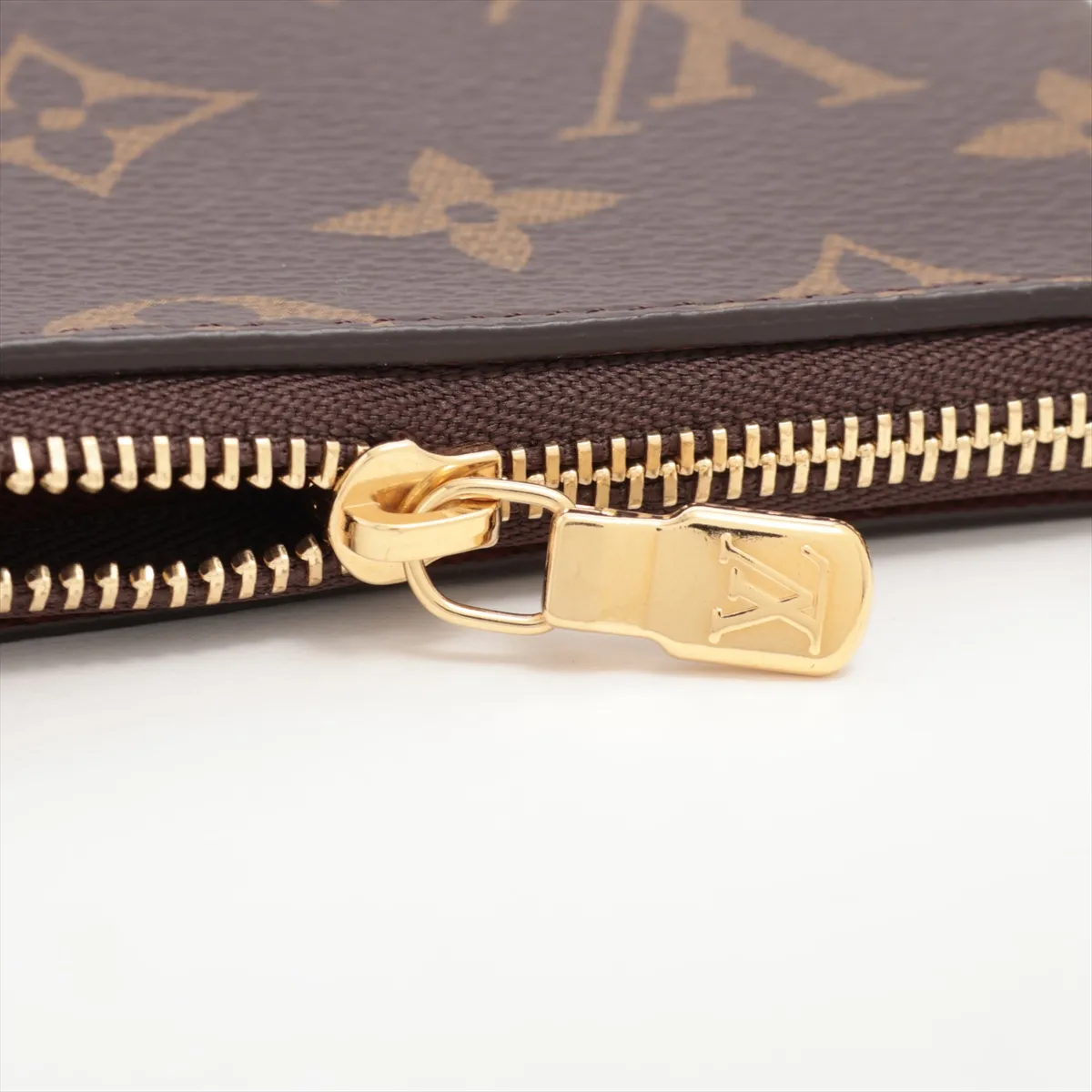 Monogram Card Key Case Pochette Clé M13559 MM1206 Brown Key Case — view 5