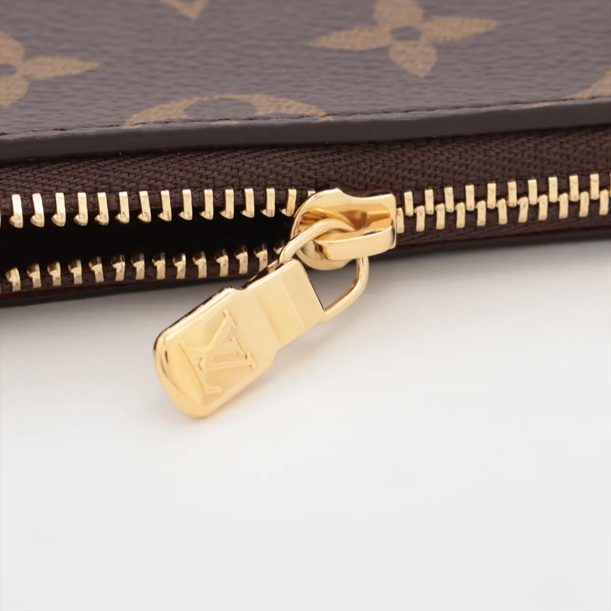 Monogram Card Key Case Pochette Clé M13559 MM1206 Brown Key Case — view 6