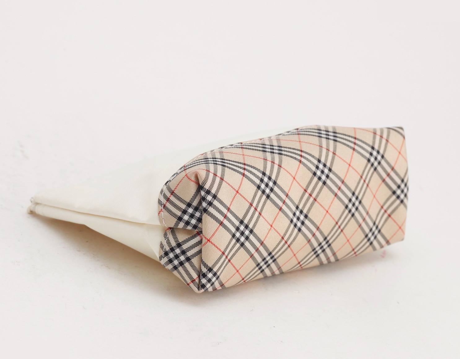 Other lines: Bags and pouches — view 3