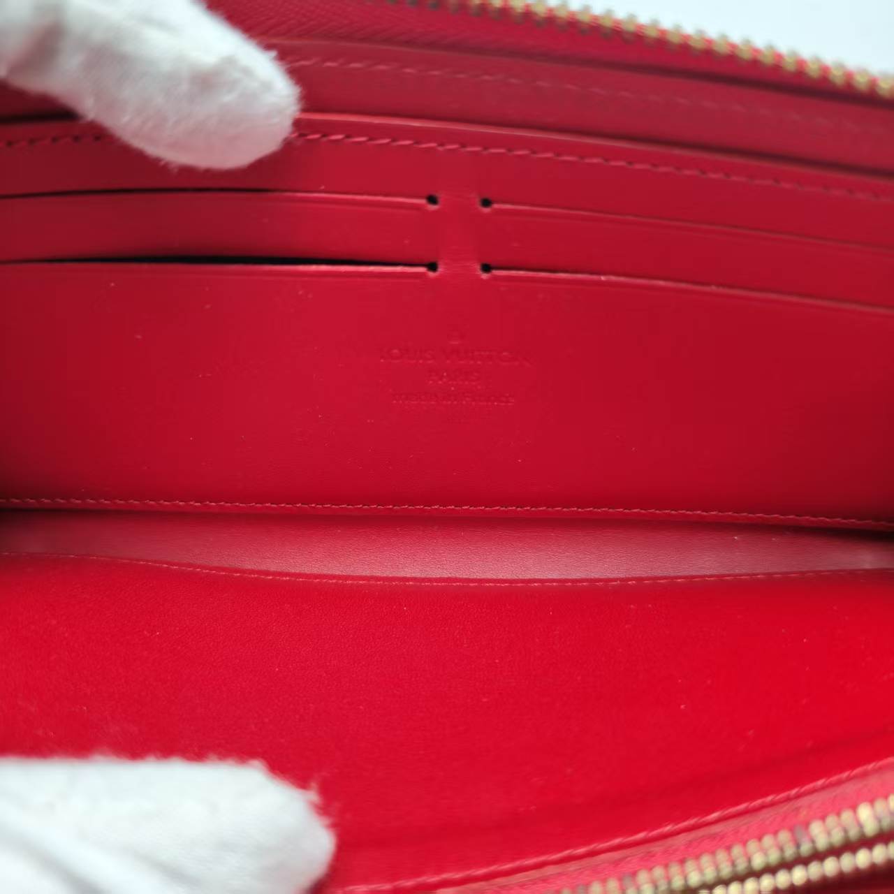 【*Shipped from: China*】LOUIS VUITTON Patent Leather Wallet — view 5