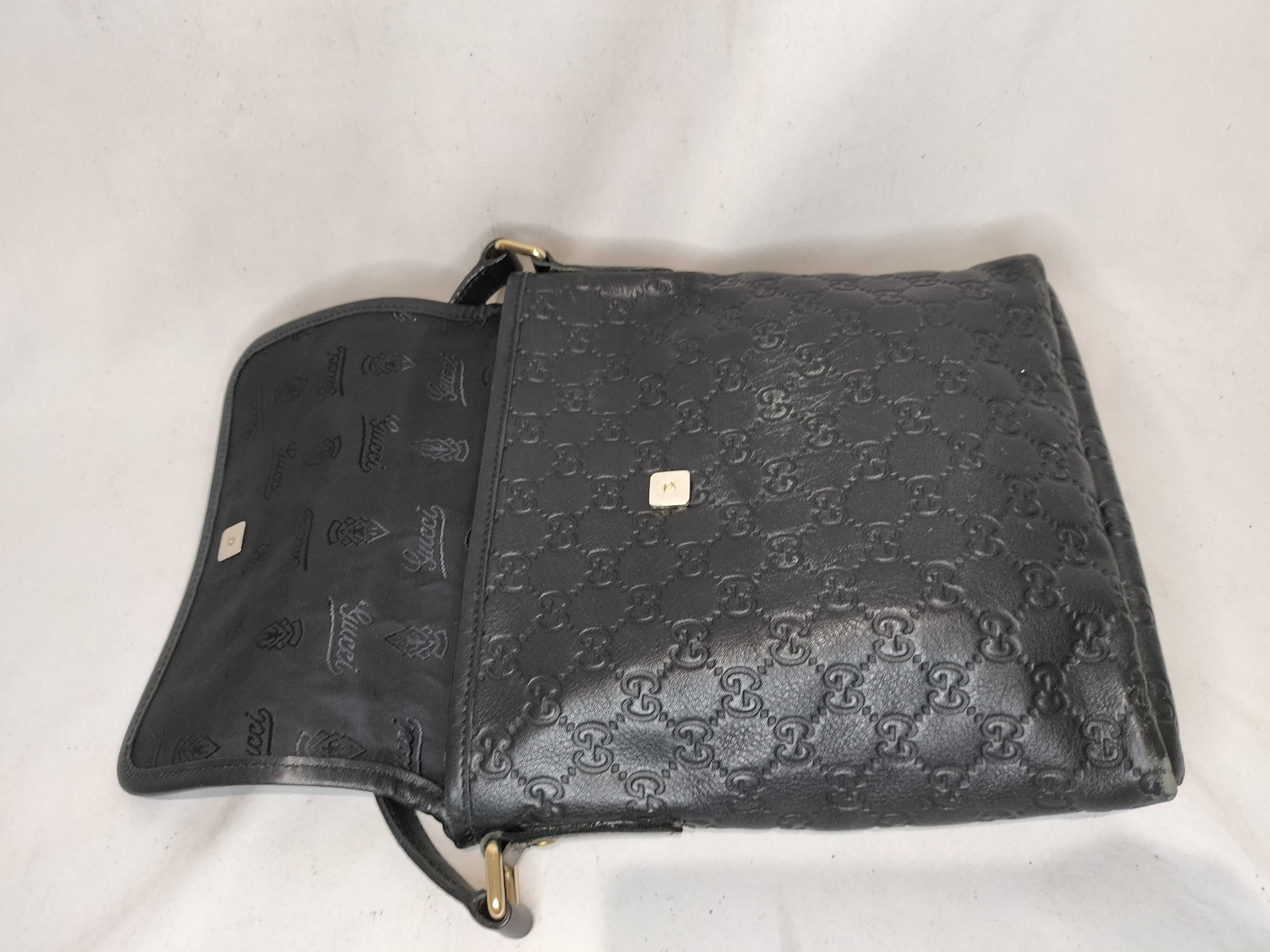 Logo Black Leather Shoulder Bag — view 9