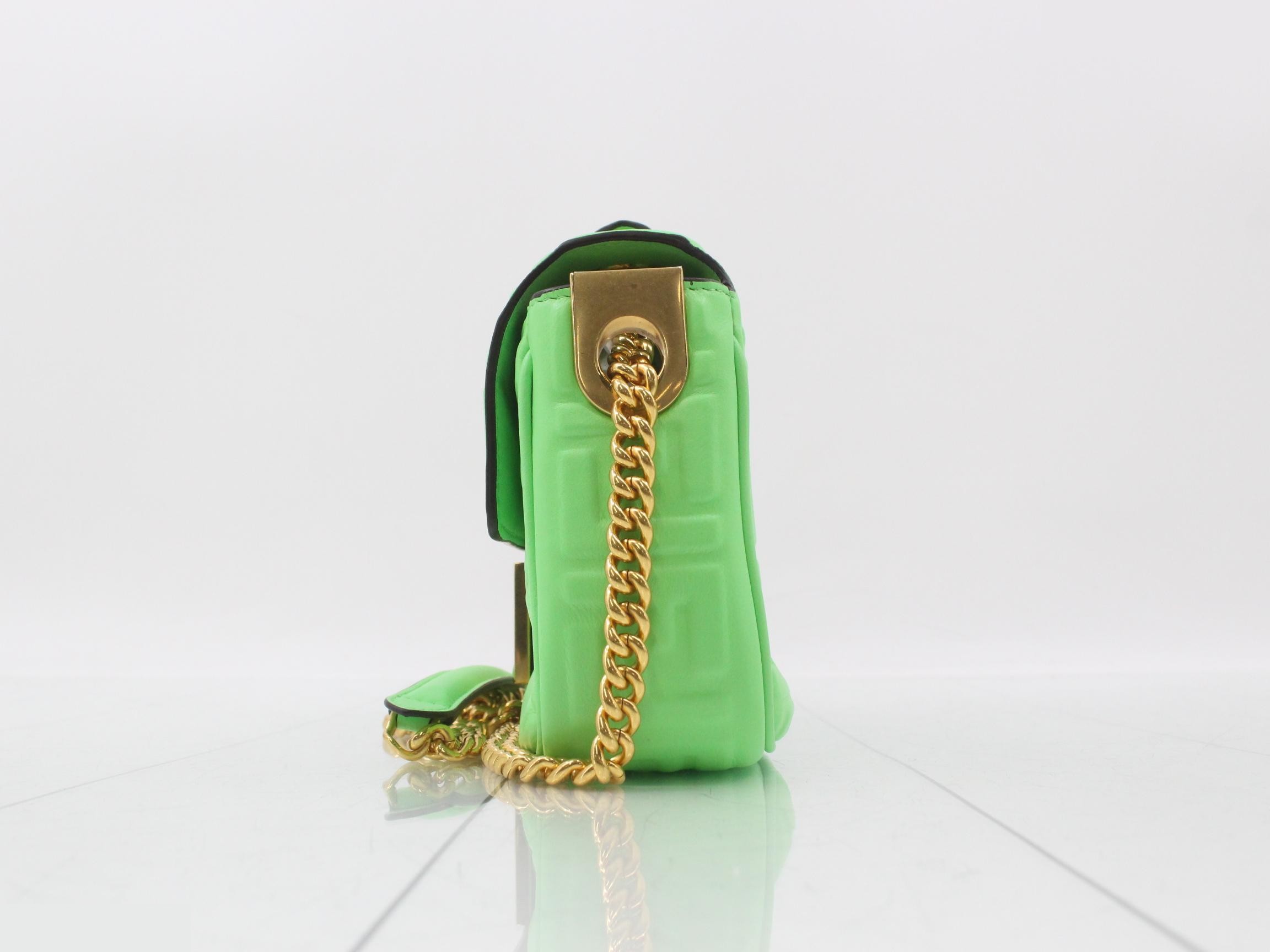 Unused baguette, green — view 3