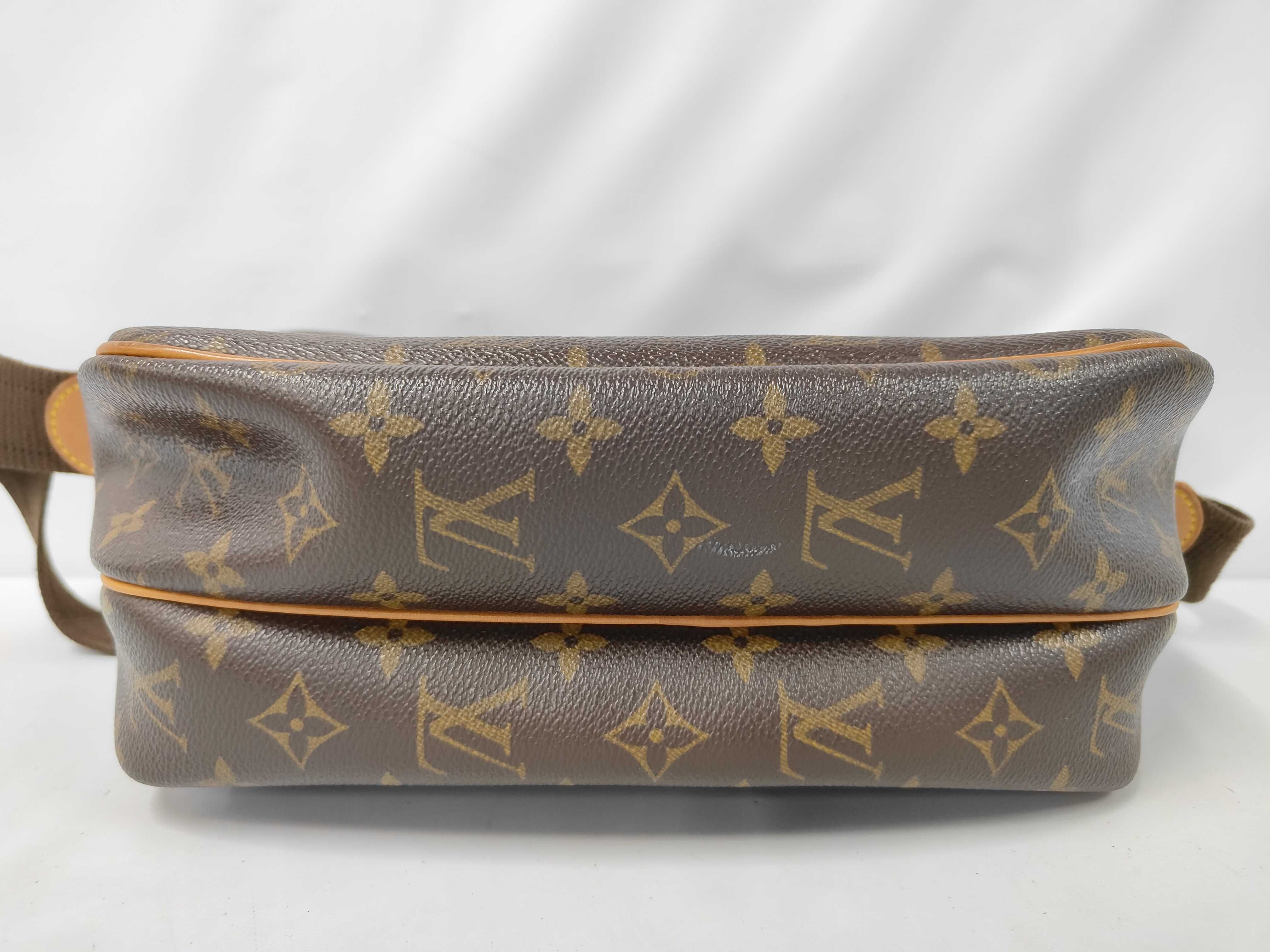 LV Reporter Shoulder Bag — view 3