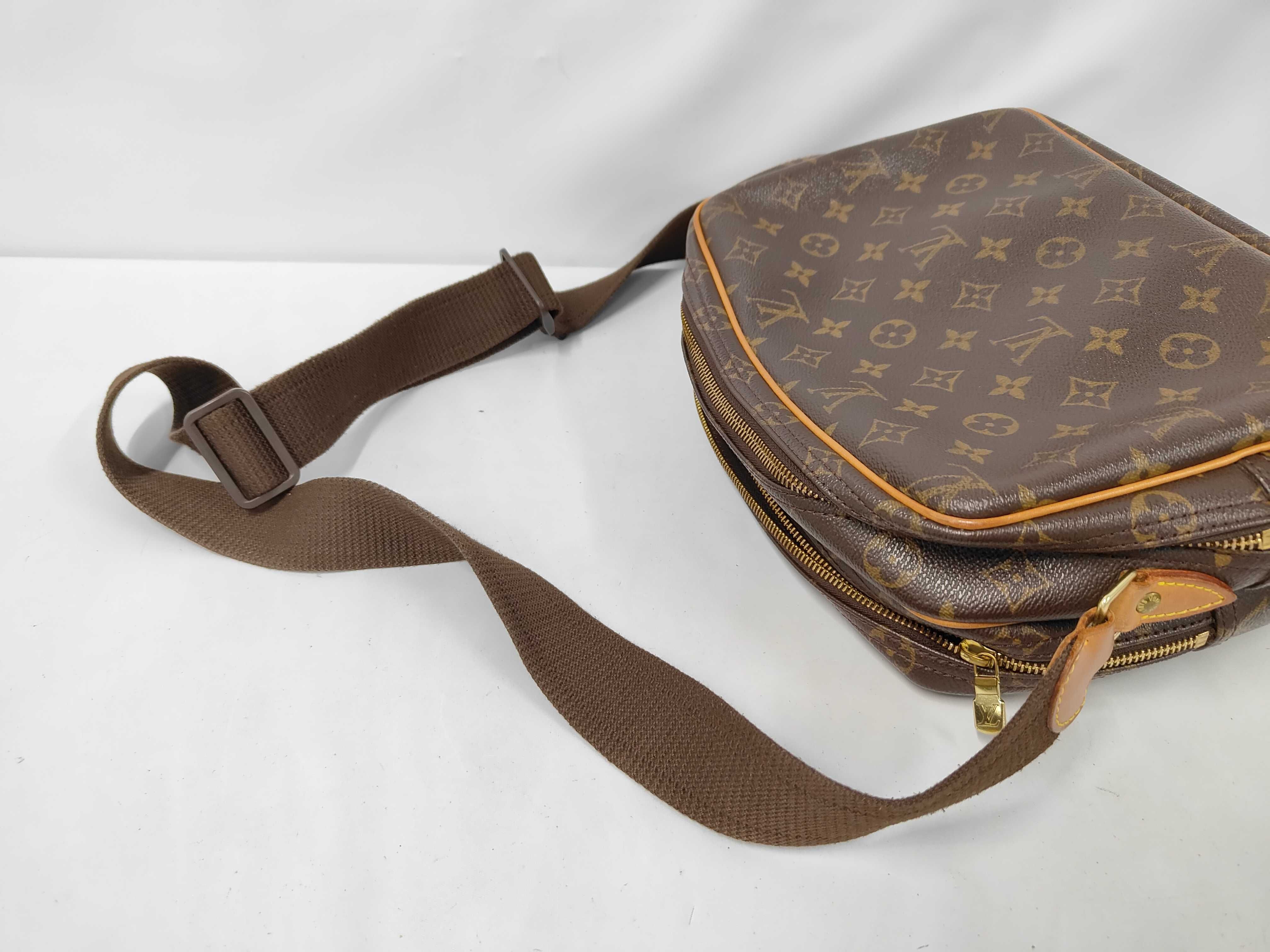 LV Reporter Shoulder Bag — view 5