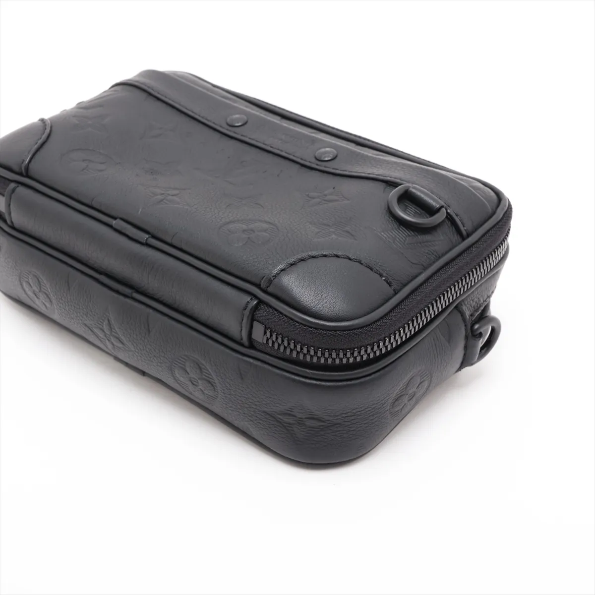 Monogram Shadow Alpha Wearable Wallet NV M82544 Black (RFID responsive) — view 3