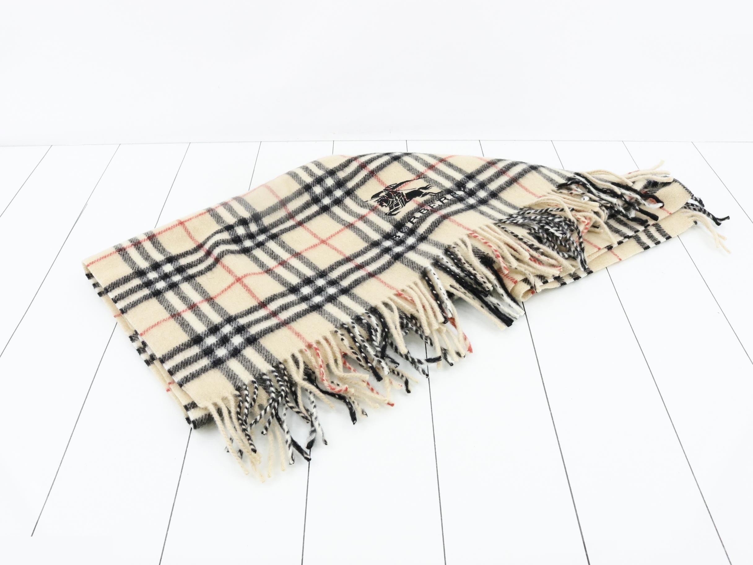 muffler — view 2