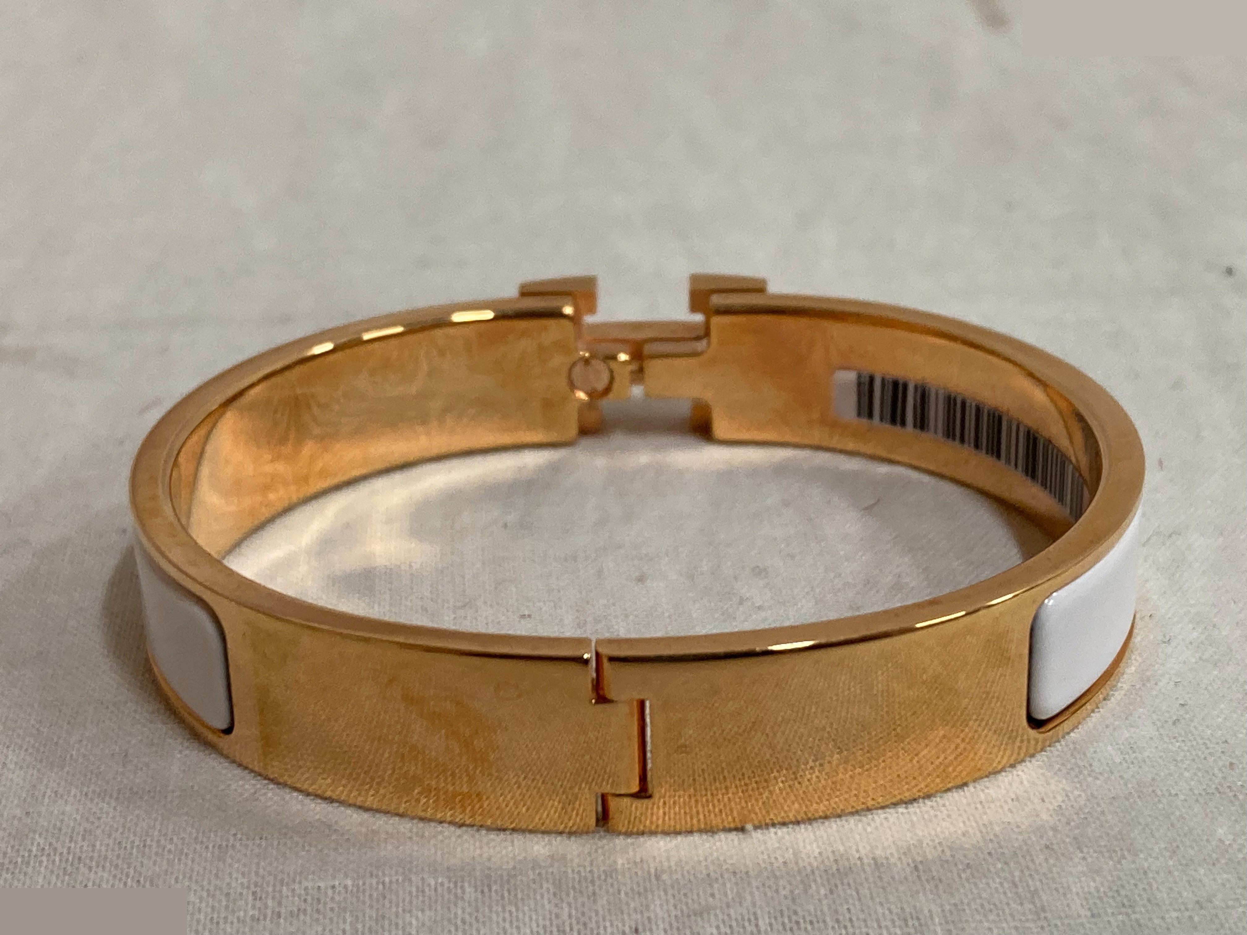 Unused Click H, wrist size approximately 17cm. — view 3