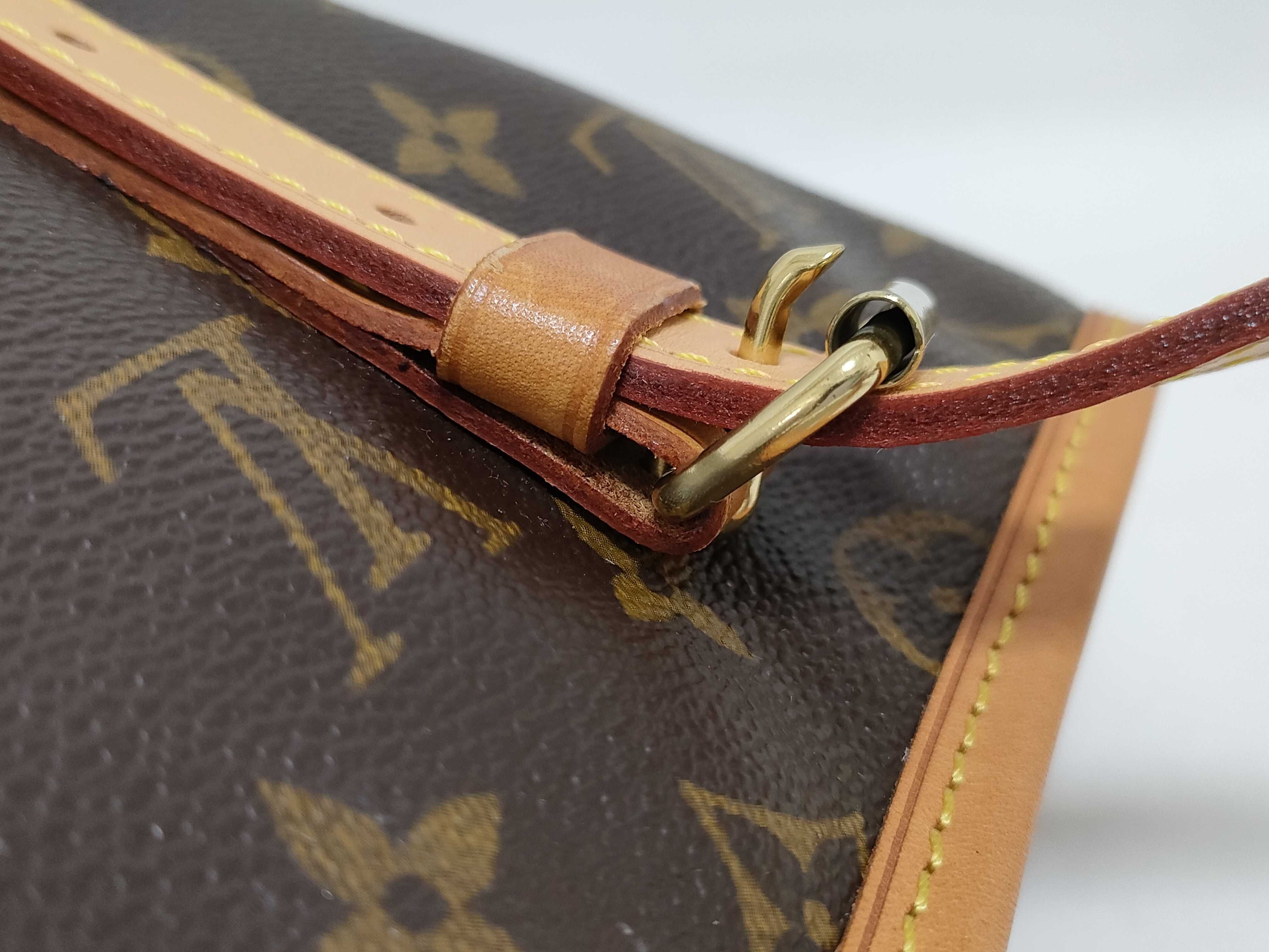 Monogram Bucket GM Tote Bag — view 5