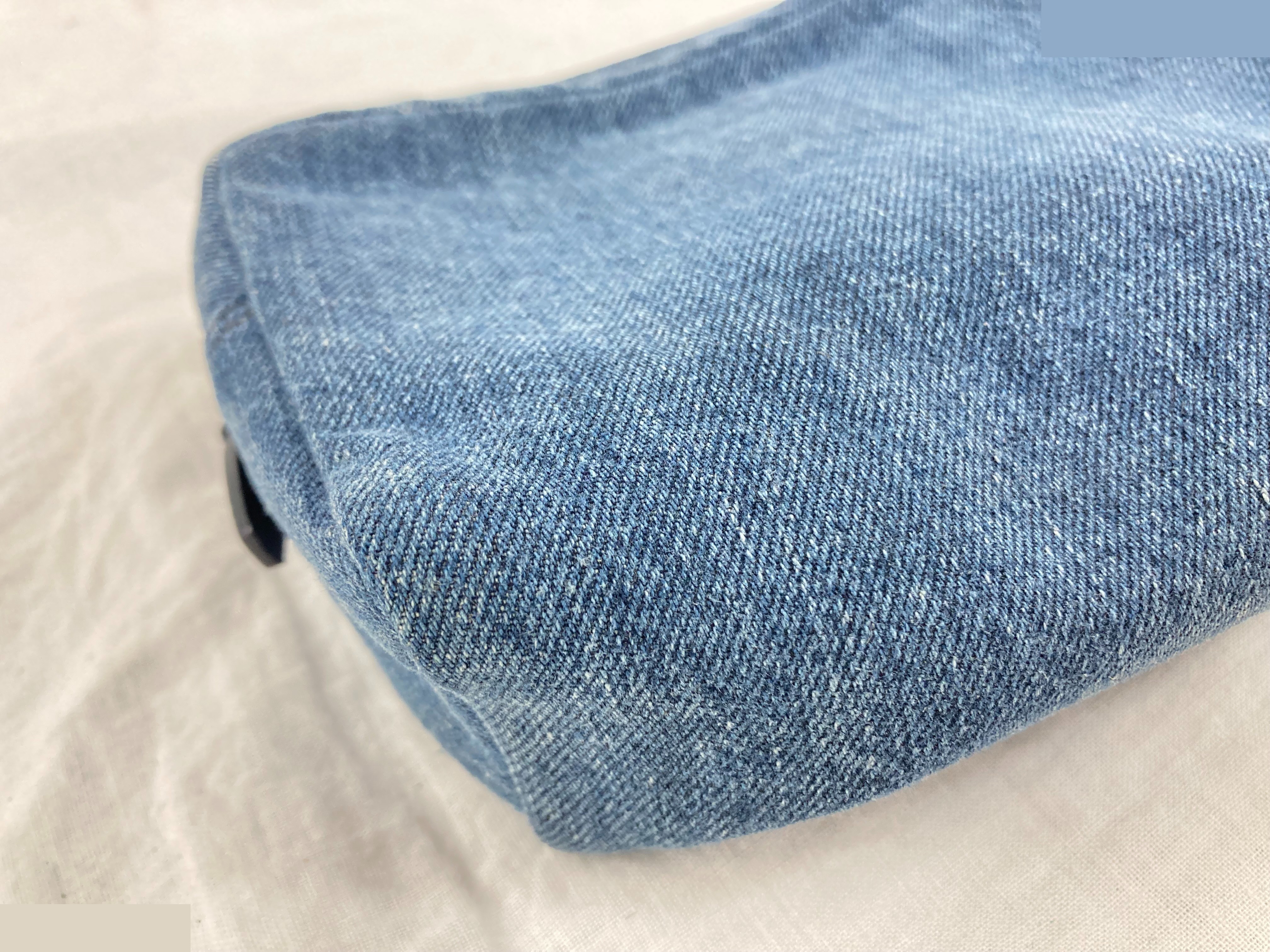 Other lines: Bags and pouches — view 3