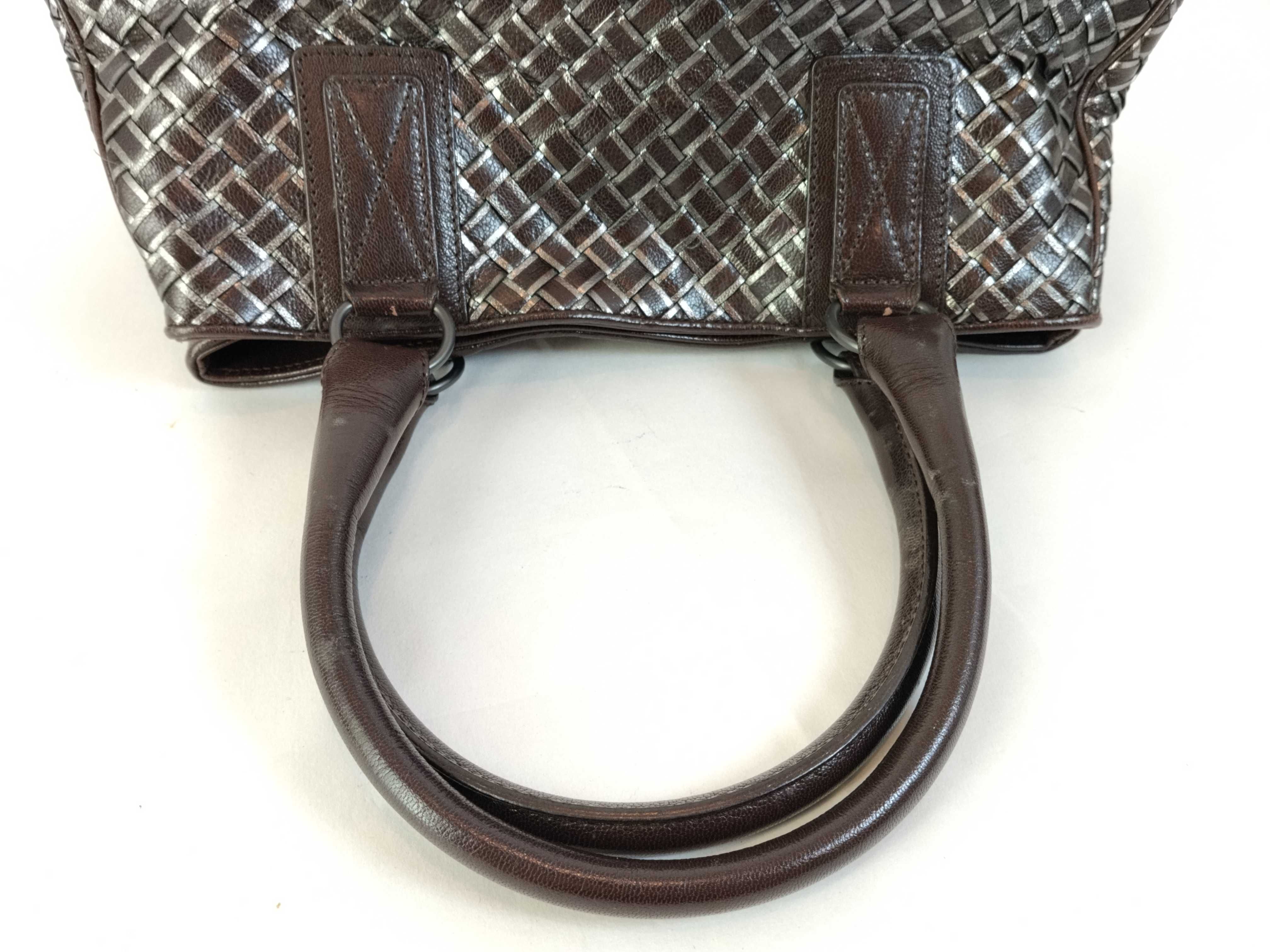 Intrecciato Bottega Veneta Handbag - Brown x Silver — view 3