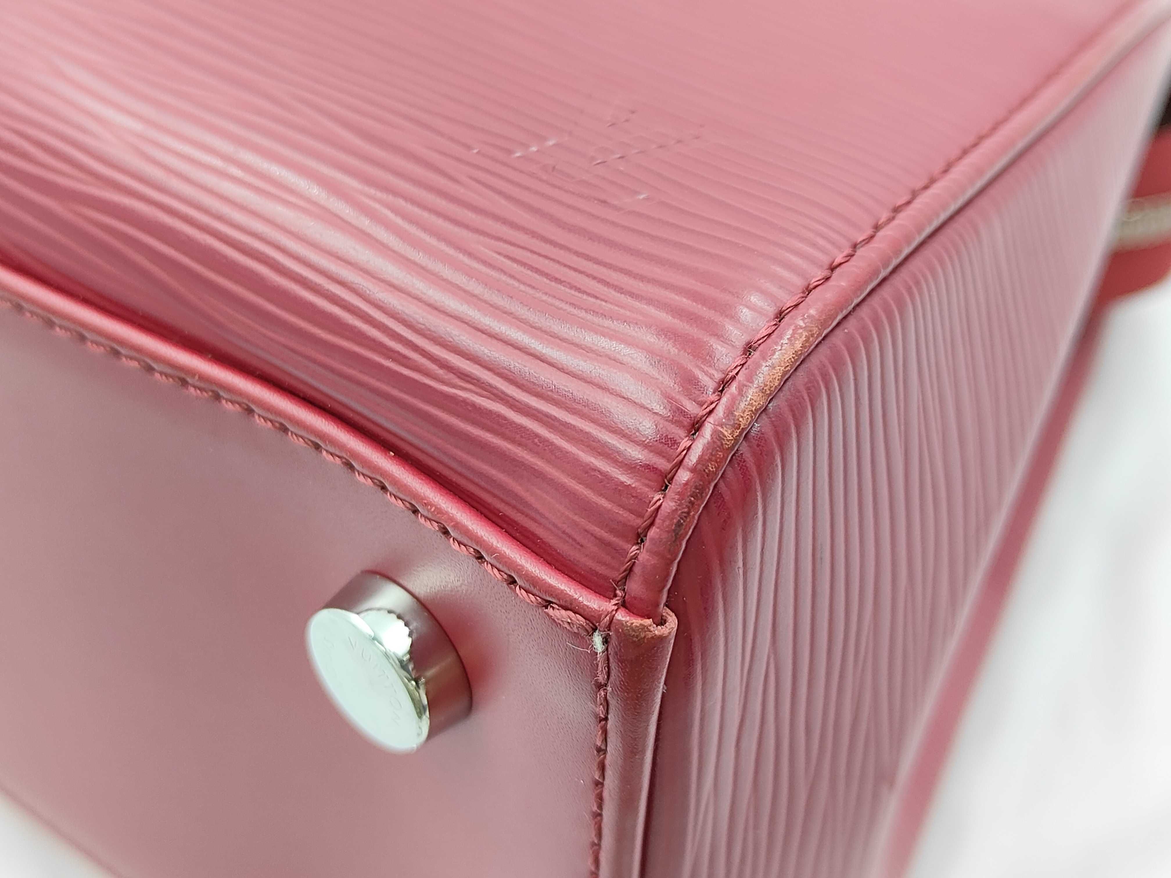 M40820 Epi Blair MM Fuchsia Shoulder Bag with Strap — view 7